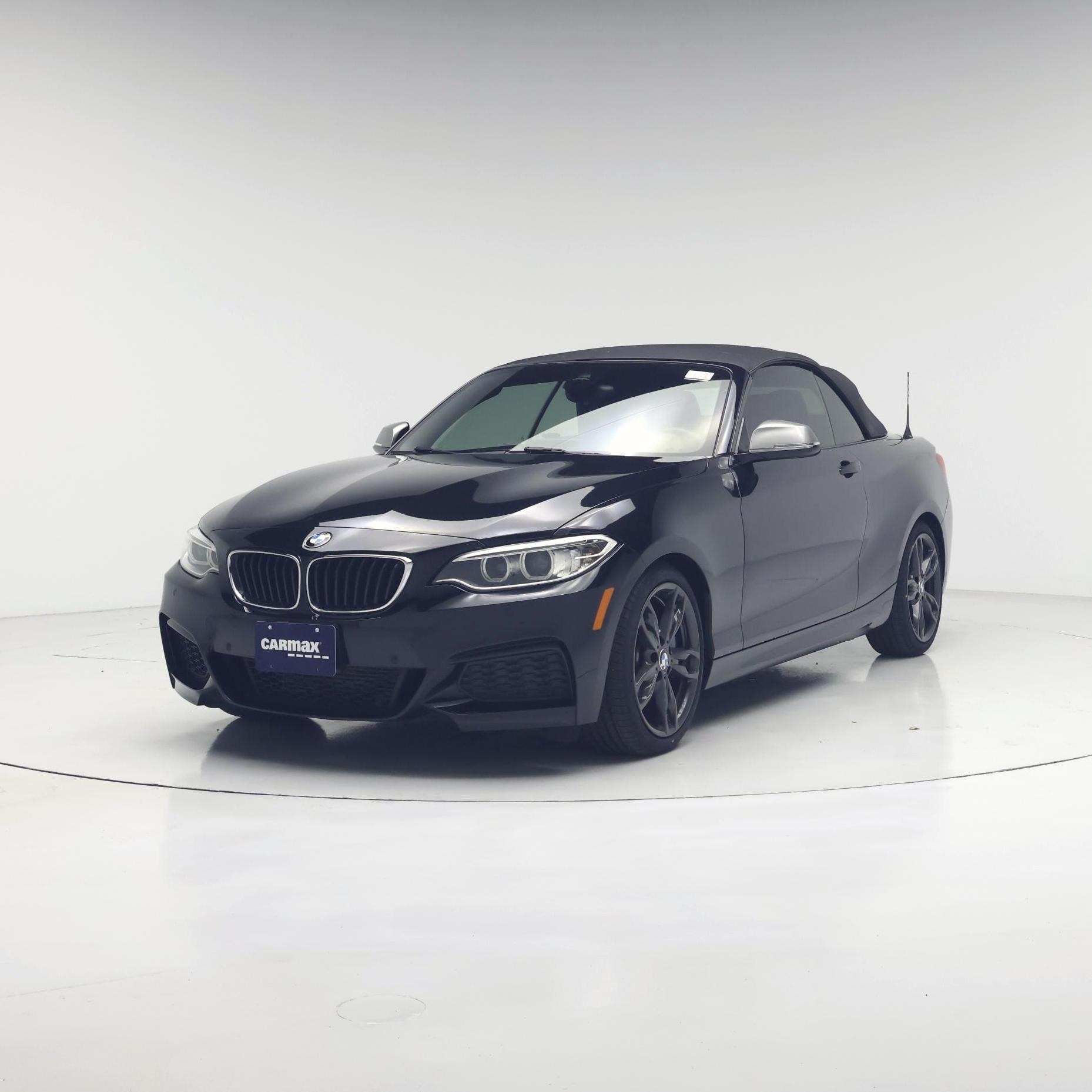 Thumbnail: 2016 BMW 2 Series - 4