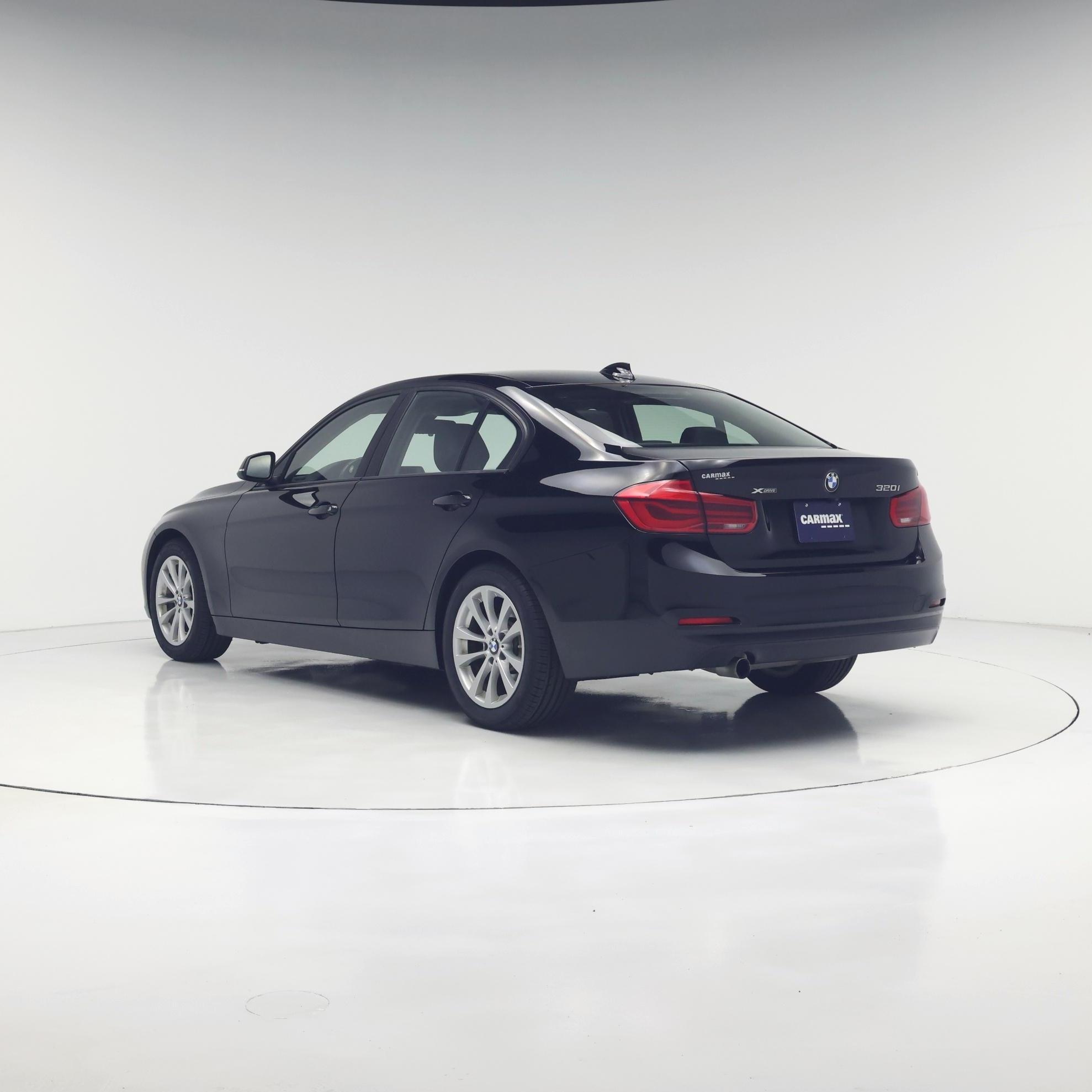 Thumbnail: 2016 BMW 3 Series - 2