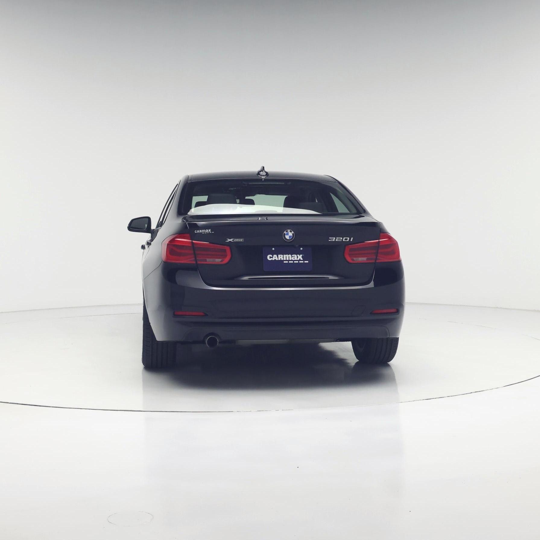 Thumbnail: 2016 BMW 3 Series - 6