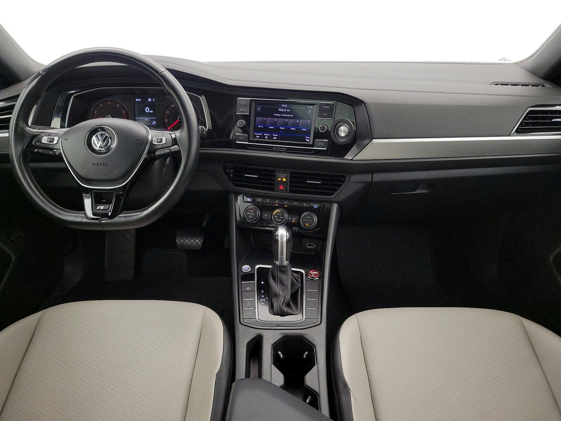Thumbnail: 2019 Volkswagen Jetta - 9
