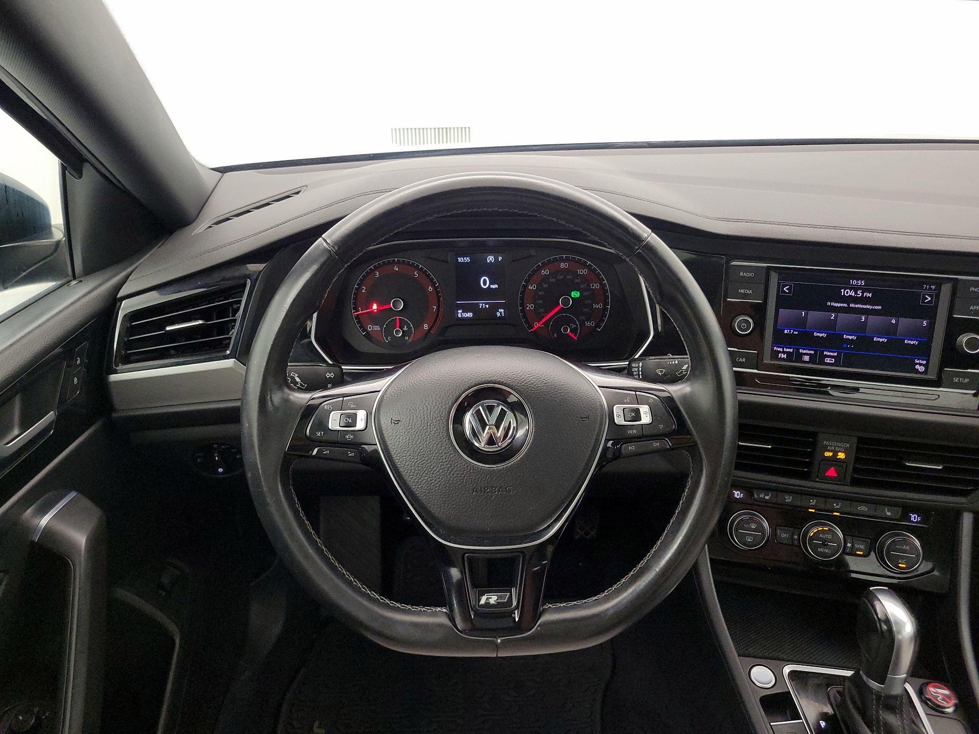 Thumbnail: 2019 Volkswagen Jetta - 10