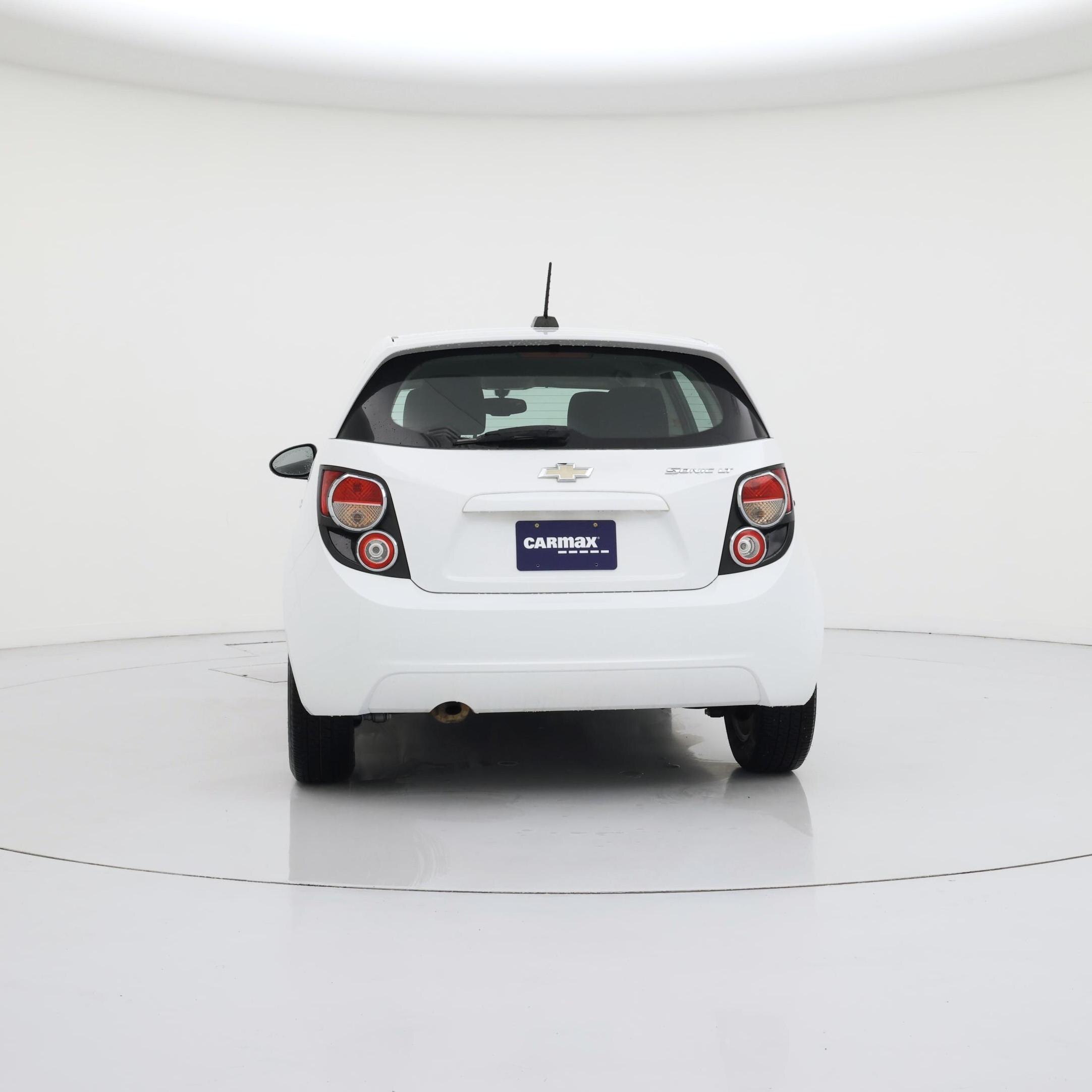Thumbnail: 2015 Chevrolet Sonic - 6