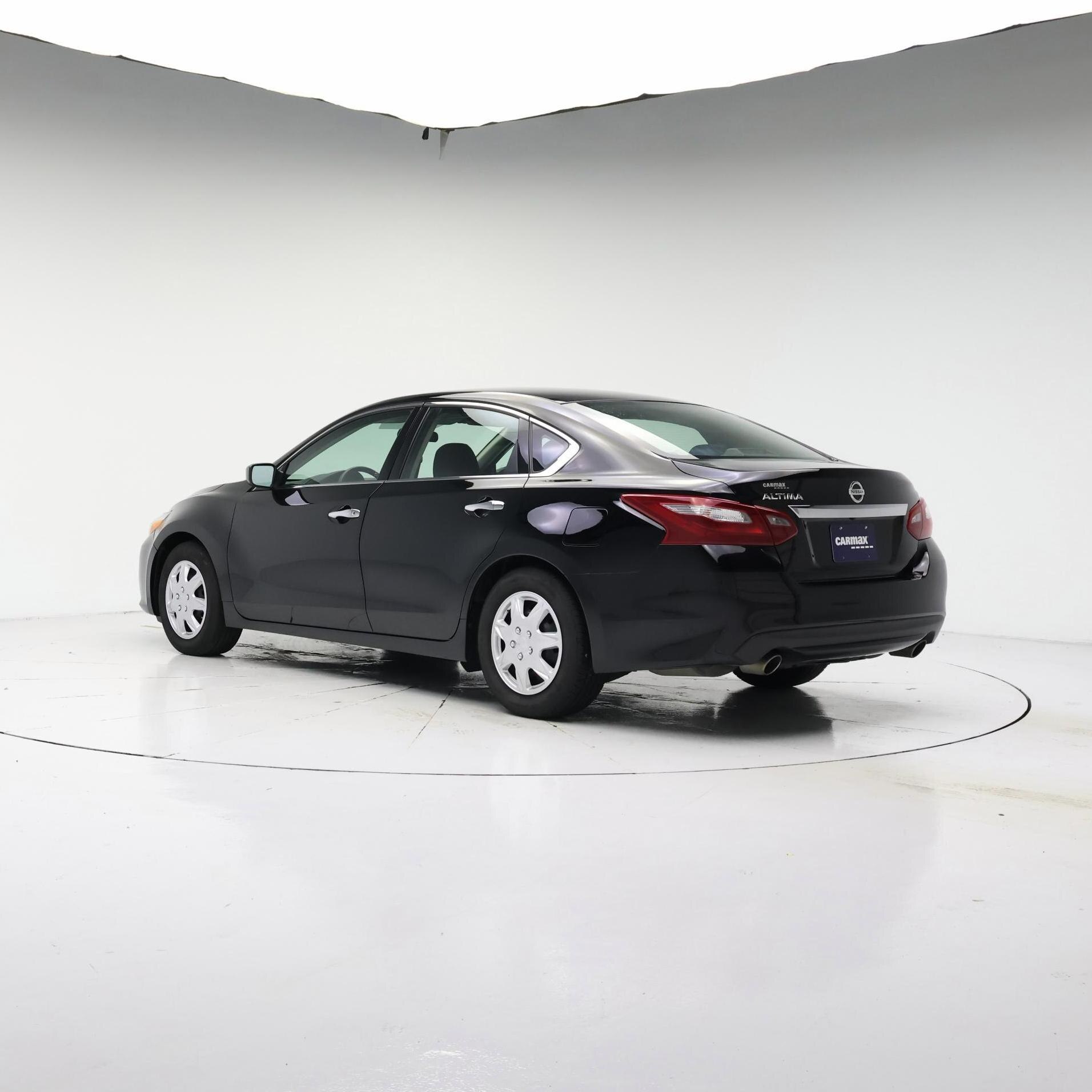 Thumbnail: 2018 Nissan Altima - 2