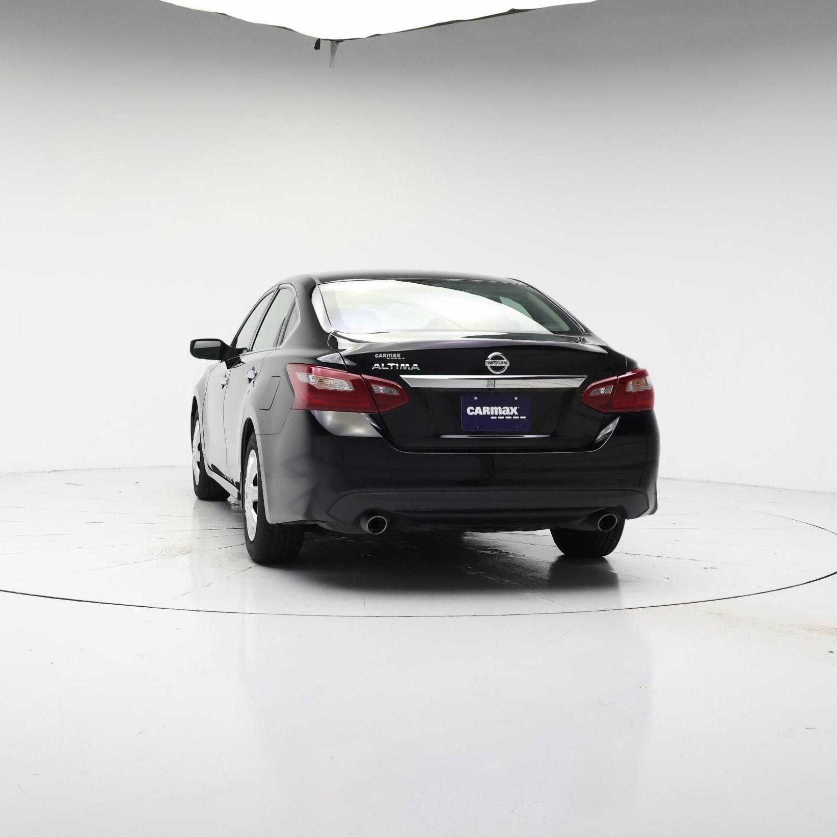 Thumbnail: 2018 Nissan Altima - 6