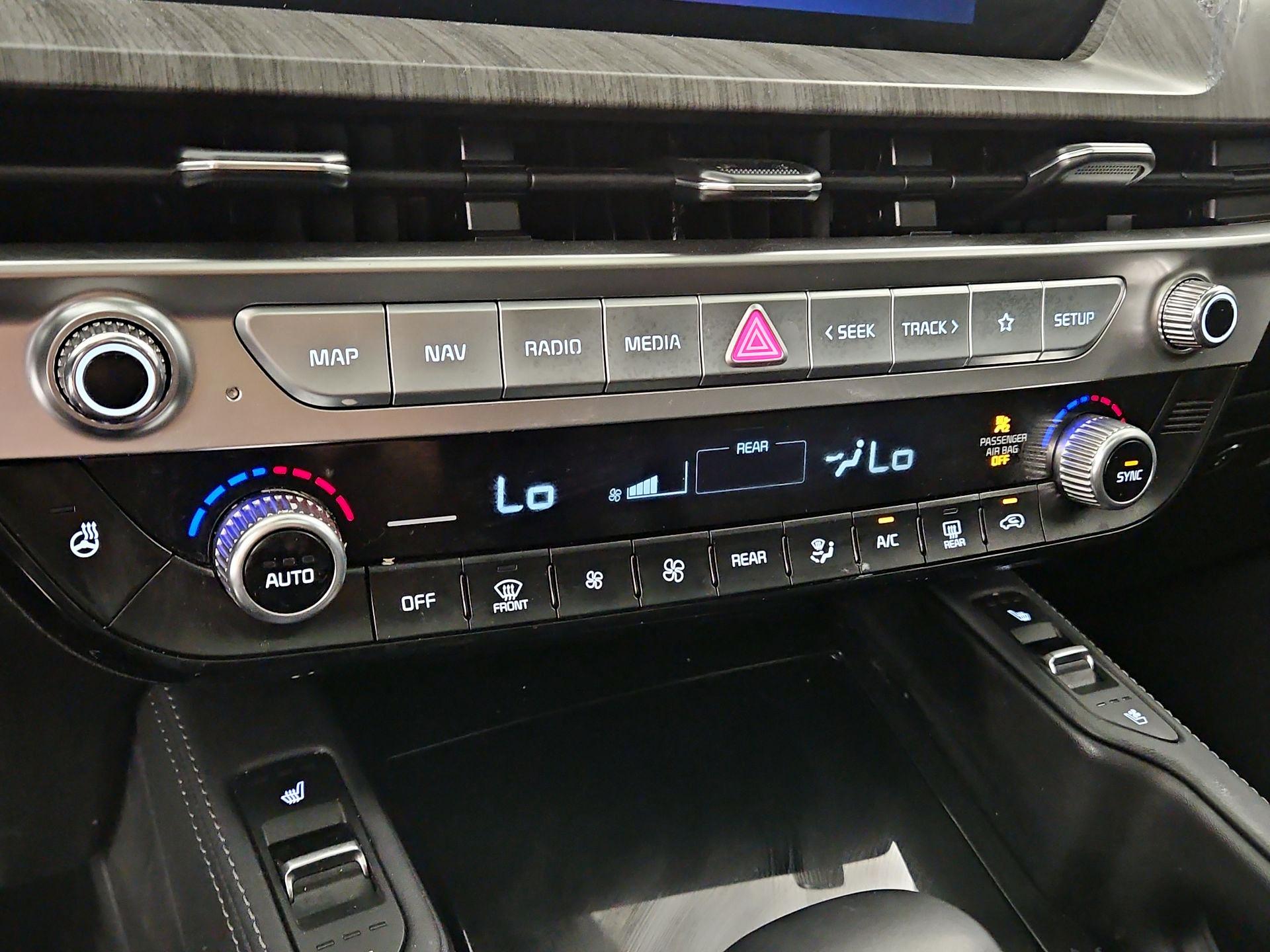 Thumbnail: 2025 Kia Telluride - 15