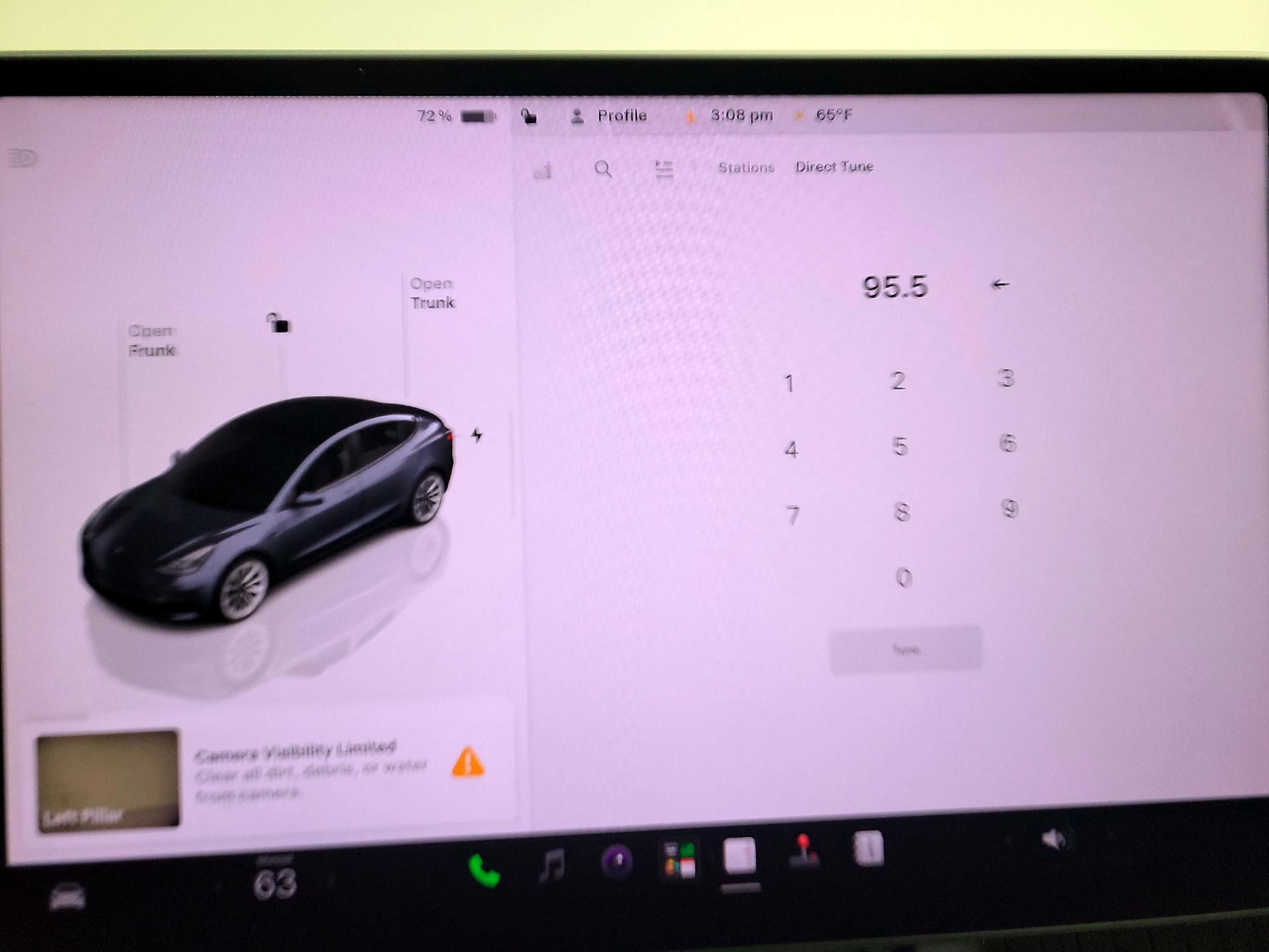 Thumbnail: 2022 Tesla Model 3 - 14
