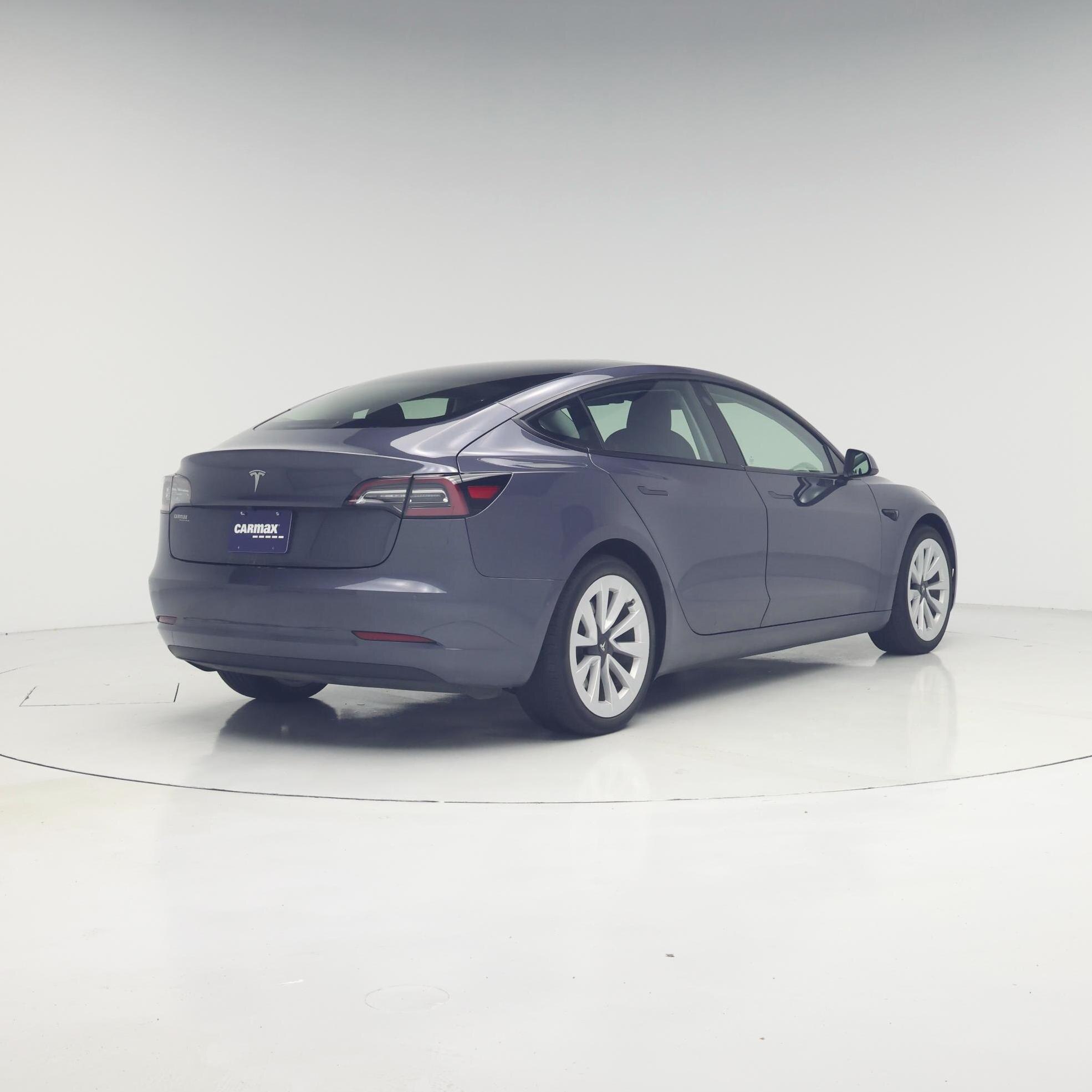 Thumbnail: 2022 Tesla Model 3 - 8