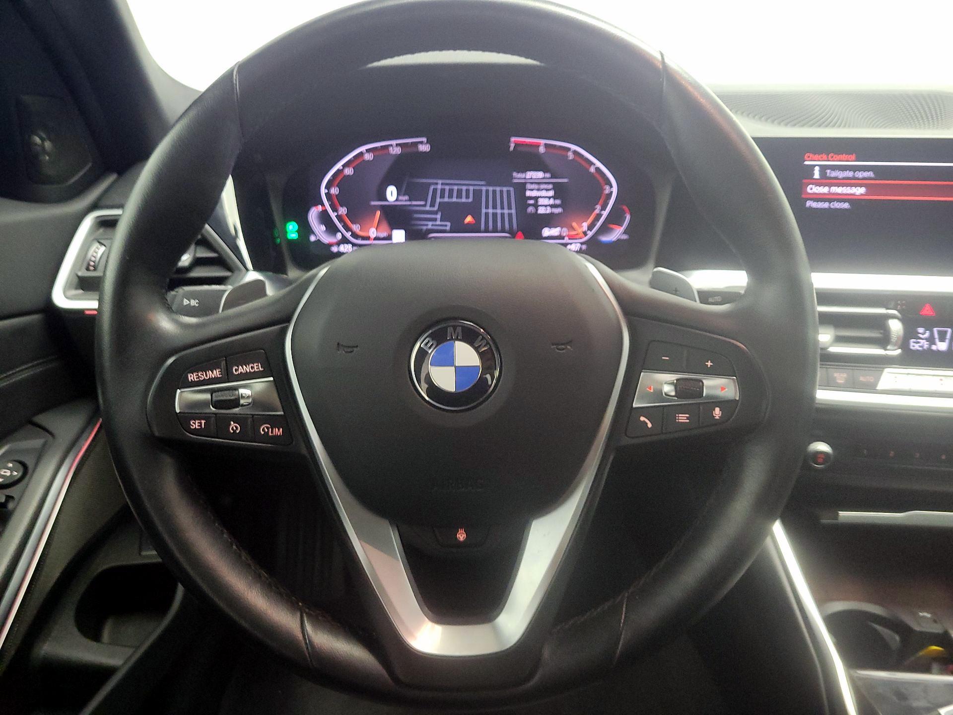Thumbnail: 2021 BMW 3 Series - 10