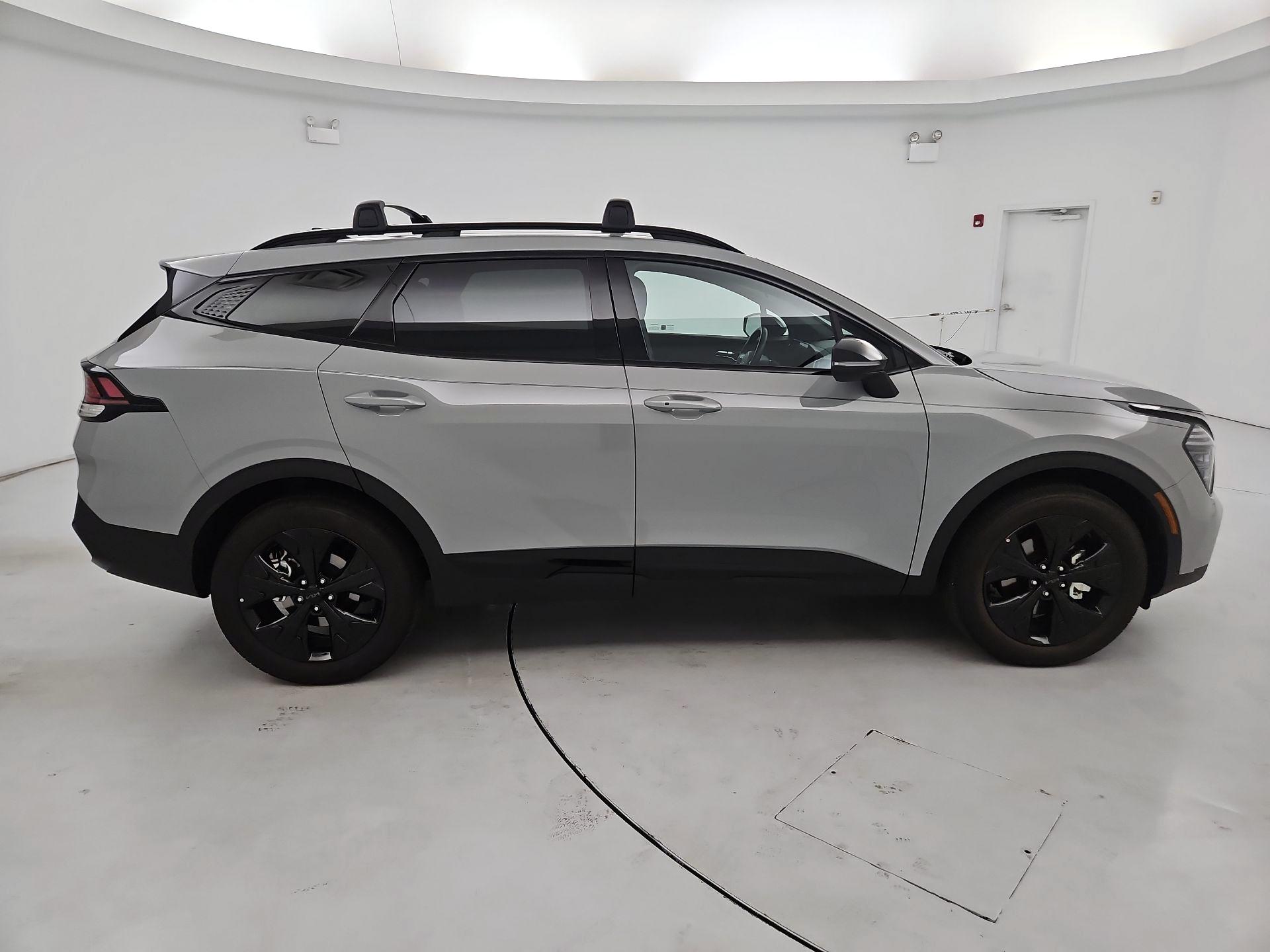 Thumbnail: 2025 Kia Sportage - 4