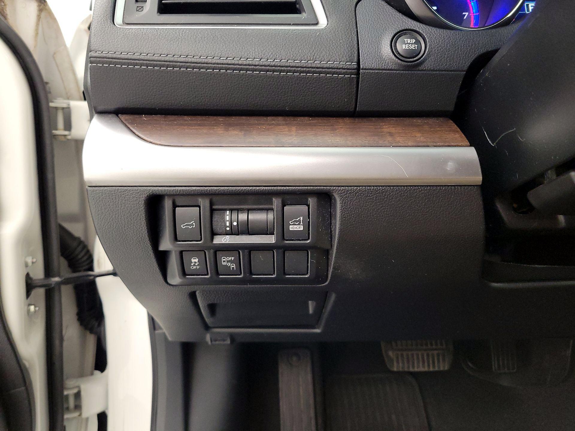 Thumbnail: 2018 Subaru Outback - 13