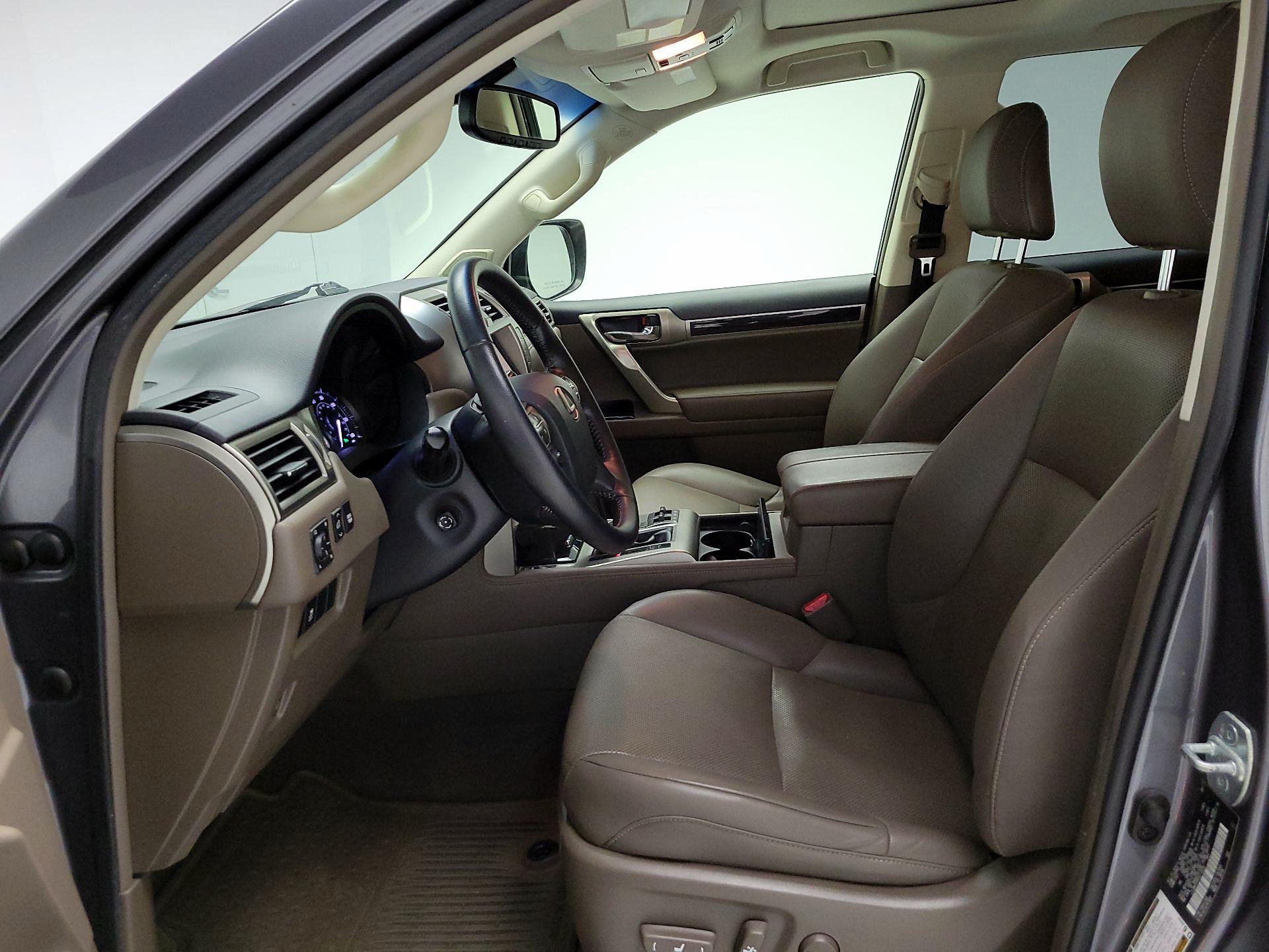 Thumbnail: 2017 Lexus GX - 11