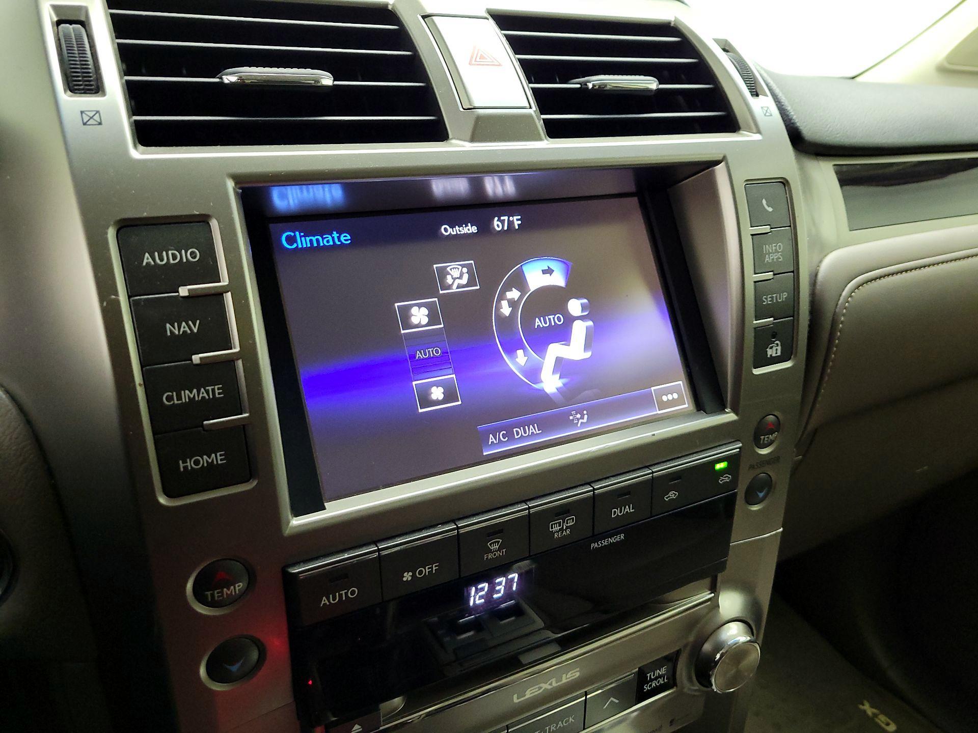 Thumbnail: 2017 Lexus GX - 16