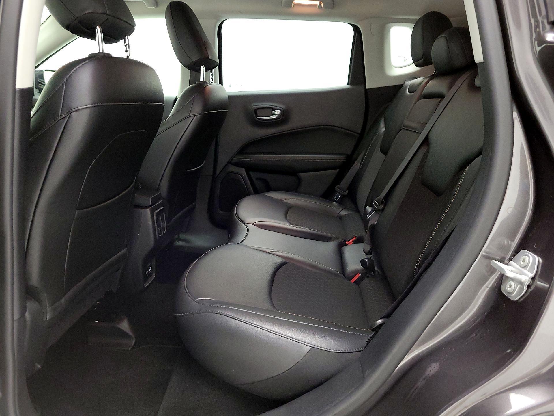 Thumbnail: 2019 Jeep Compass - 18