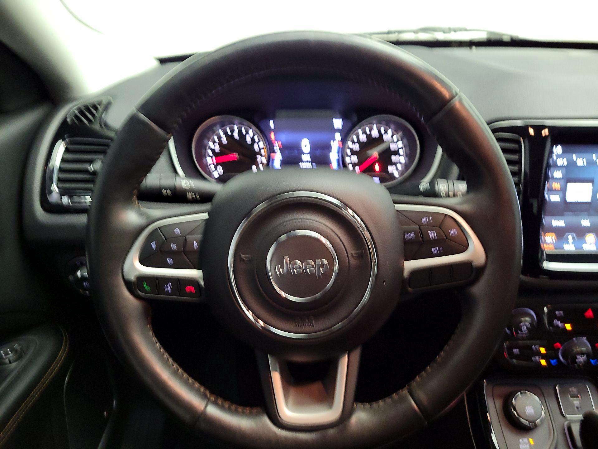 Thumbnail: 2018 Jeep Compass - 10