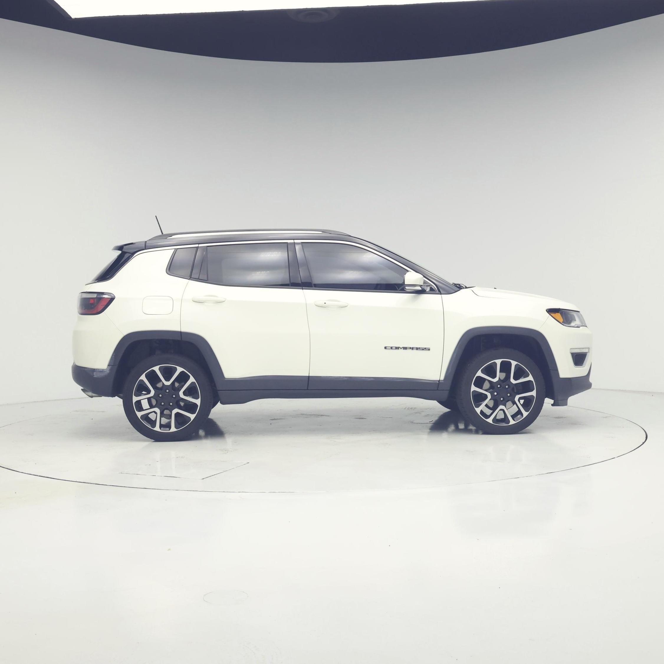 Thumbnail: 2018 Jeep Compass - 7