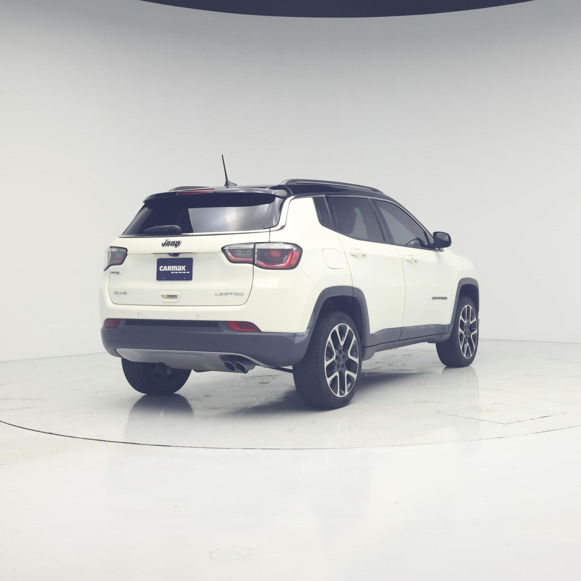 Thumbnail: 2018 Jeep Compass - 8