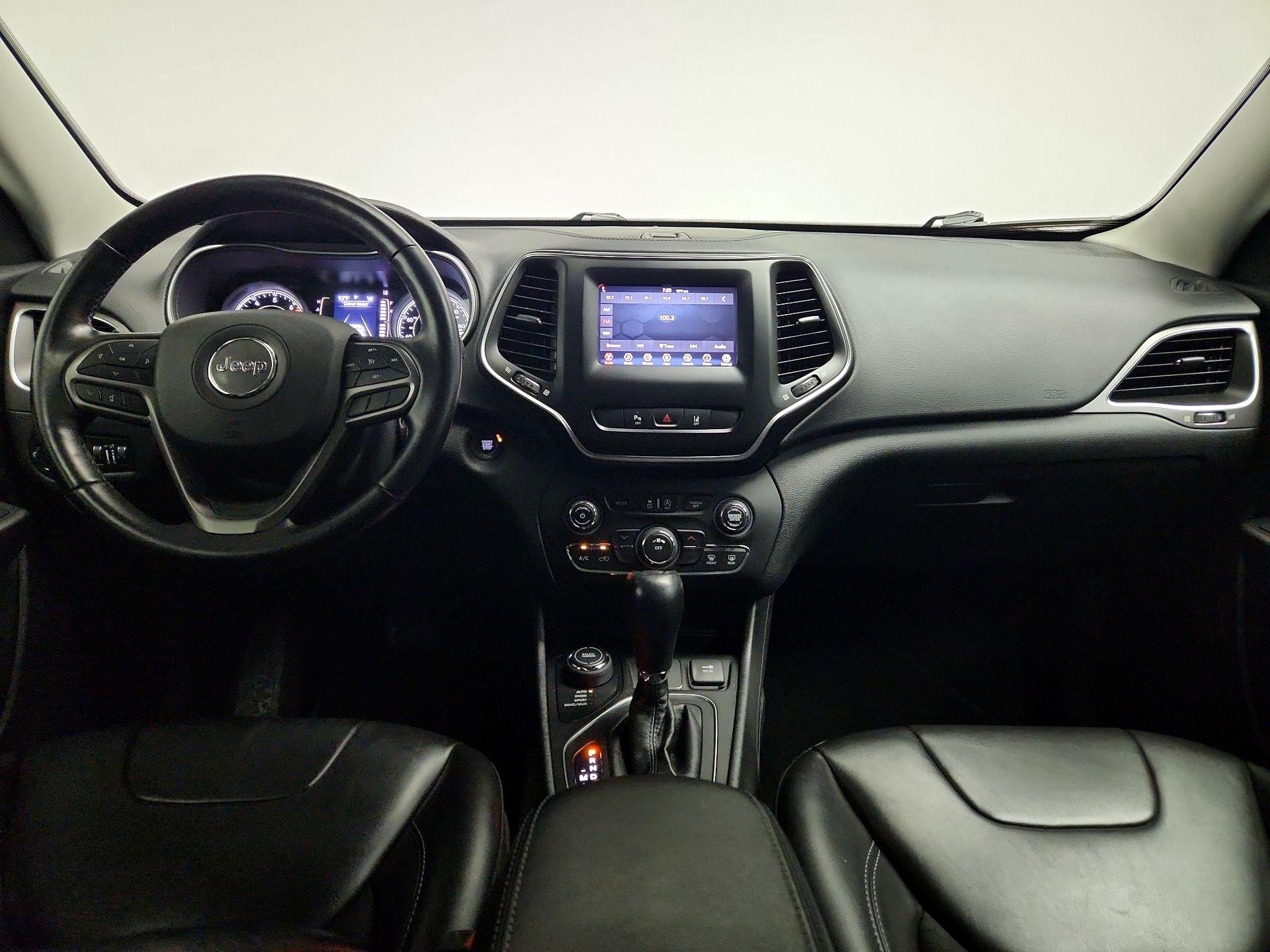 Thumbnail: 2021 Jeep Cherokee - 9