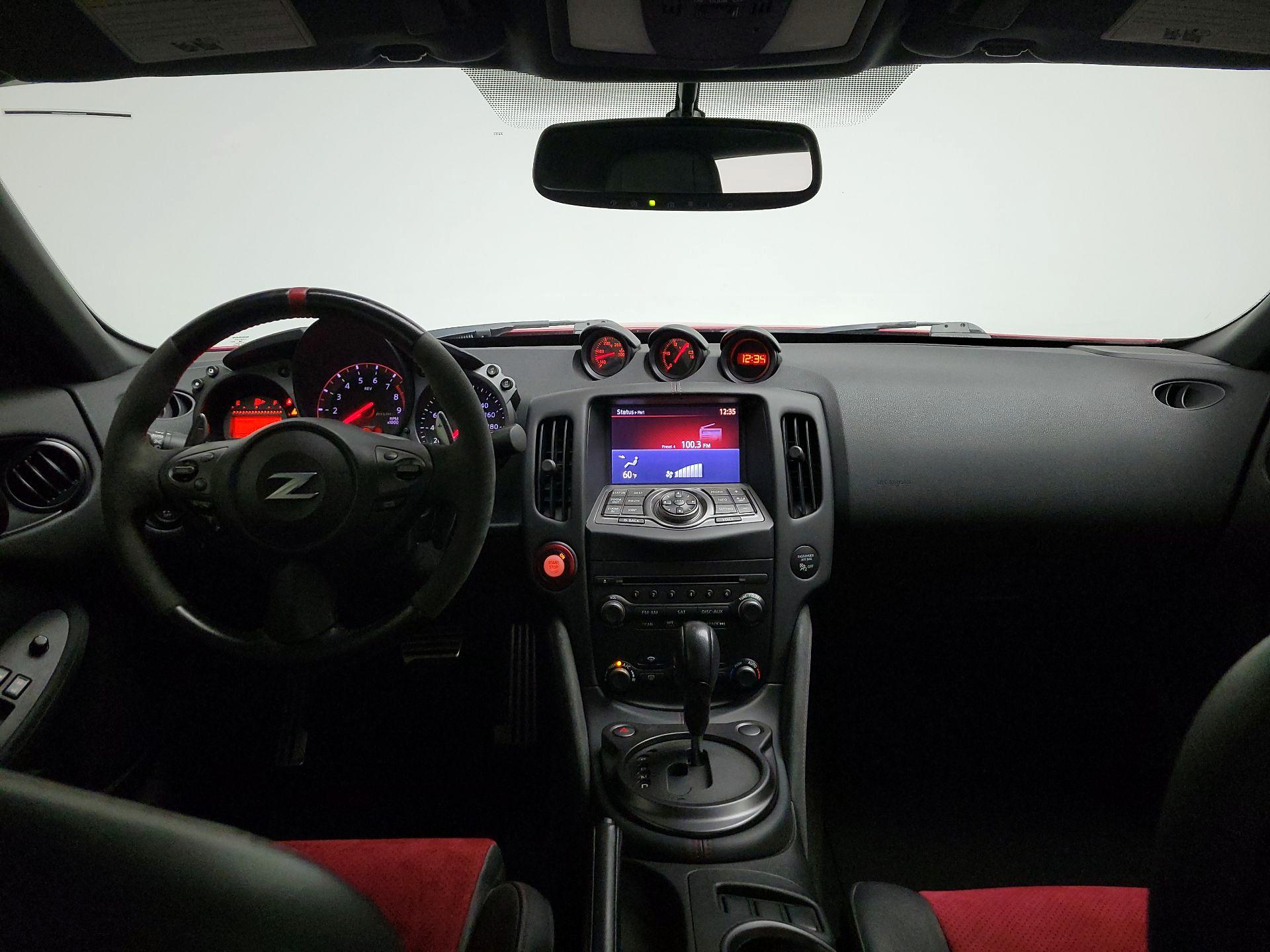 Thumbnail: 2016 Nissan Z - 9