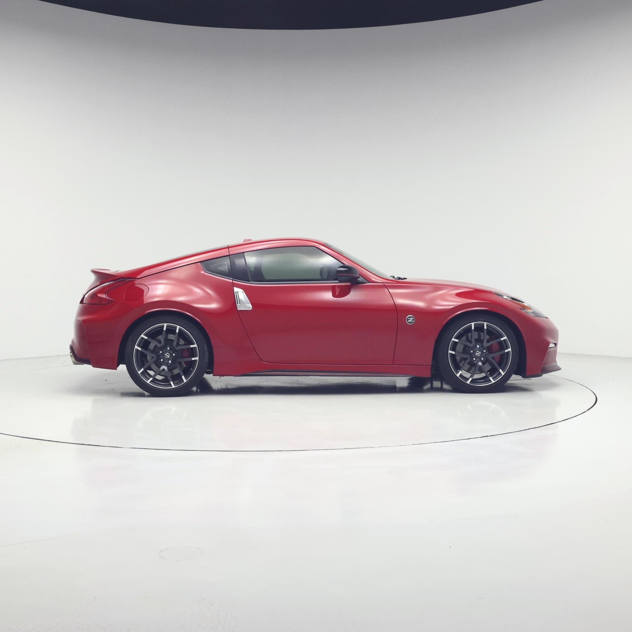 Thumbnail: 2016 Nissan Z - 7