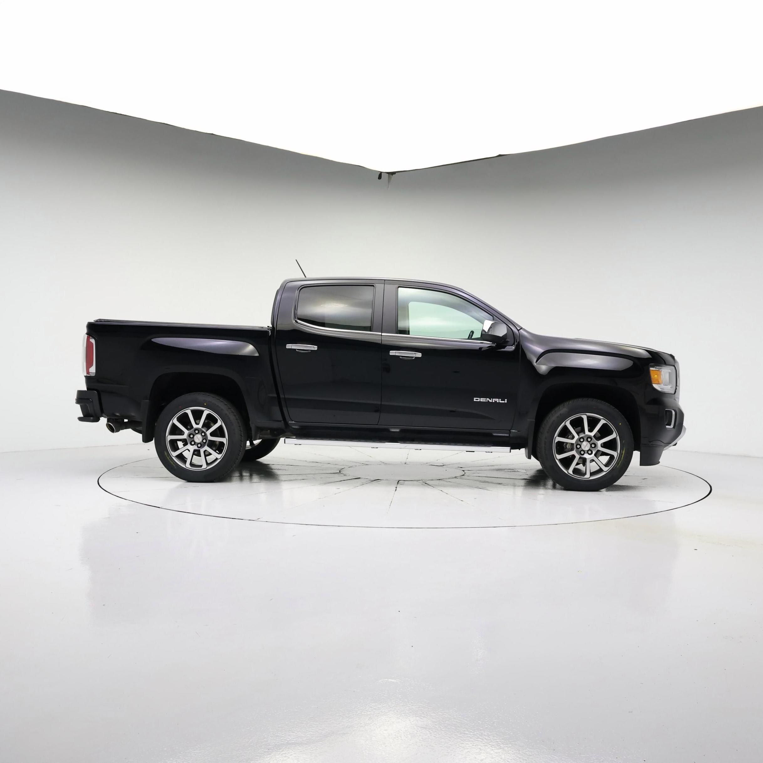 Thumbnail: 2017 GMC Canyon - 7