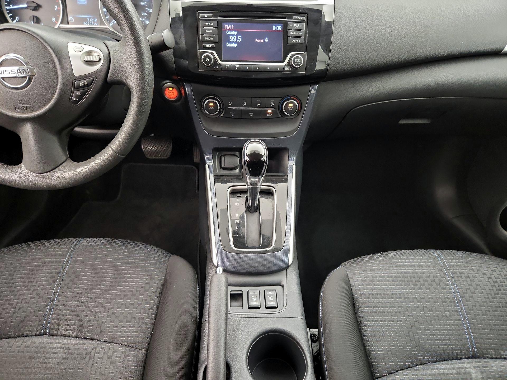 Thumbnail: 2017 Nissan Sentra - 17