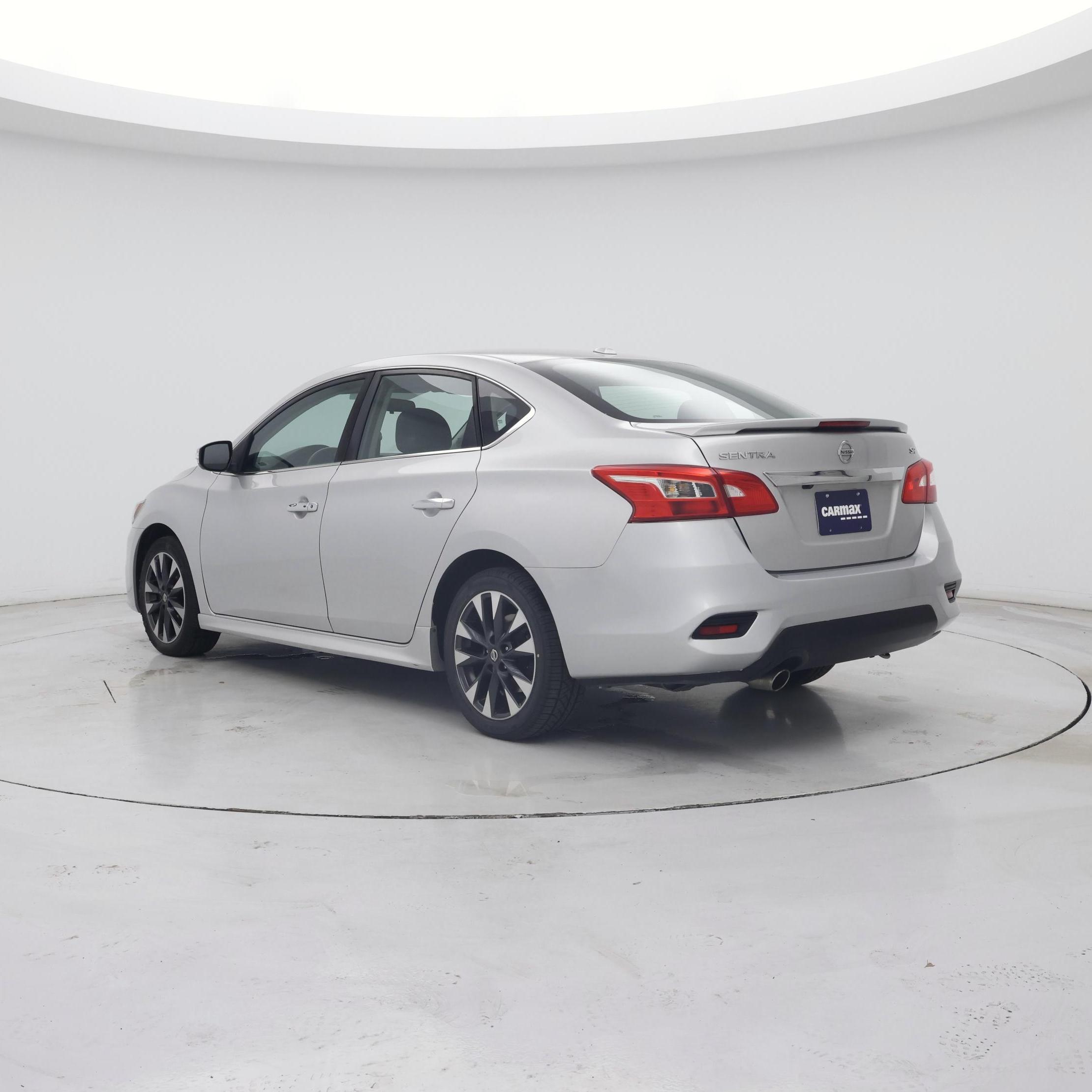 Thumbnail: 2017 Nissan Sentra - 2