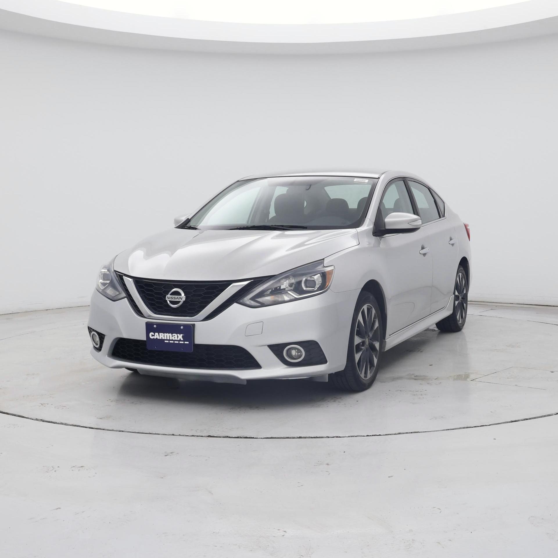 Thumbnail: 2017 Nissan Sentra - 4