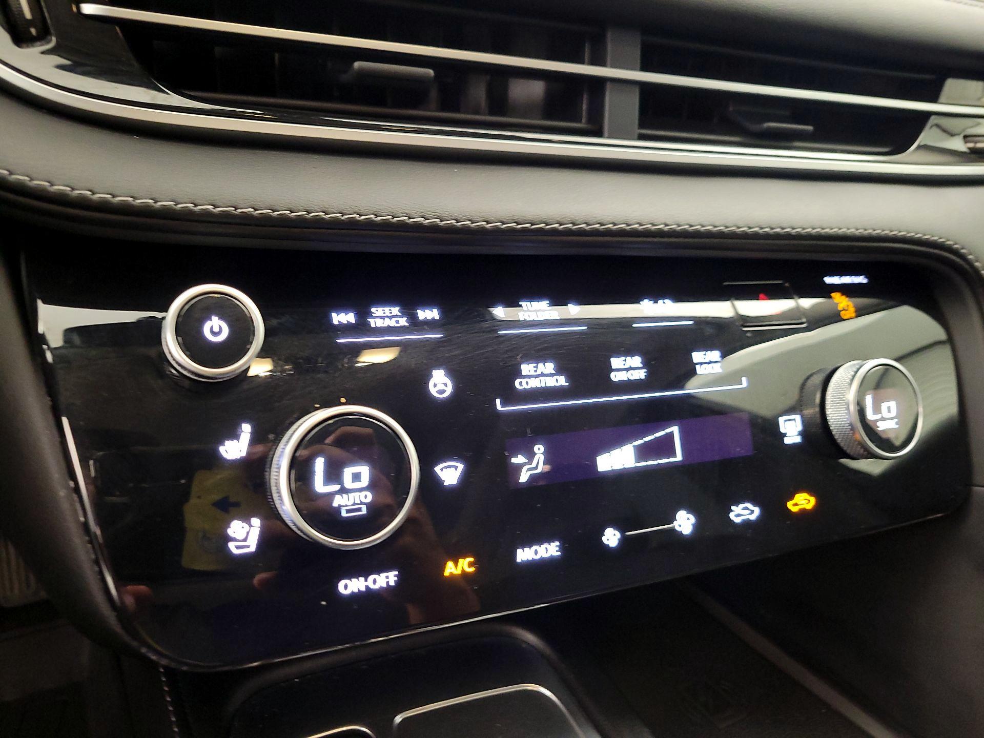 Thumbnail: 2024 INFINITI QX60 - 17