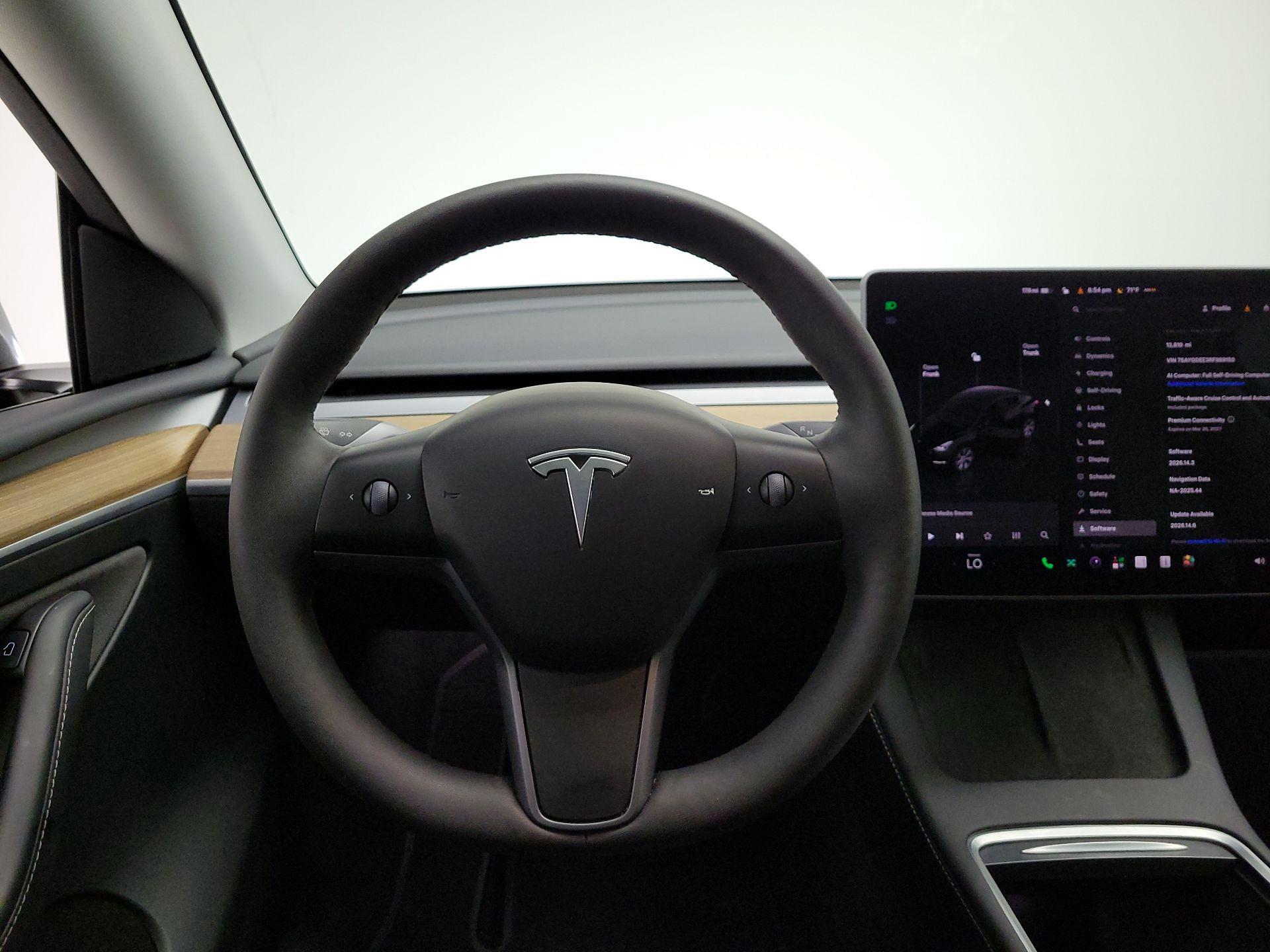 Thumbnail: 2024 Tesla Model Y - 10