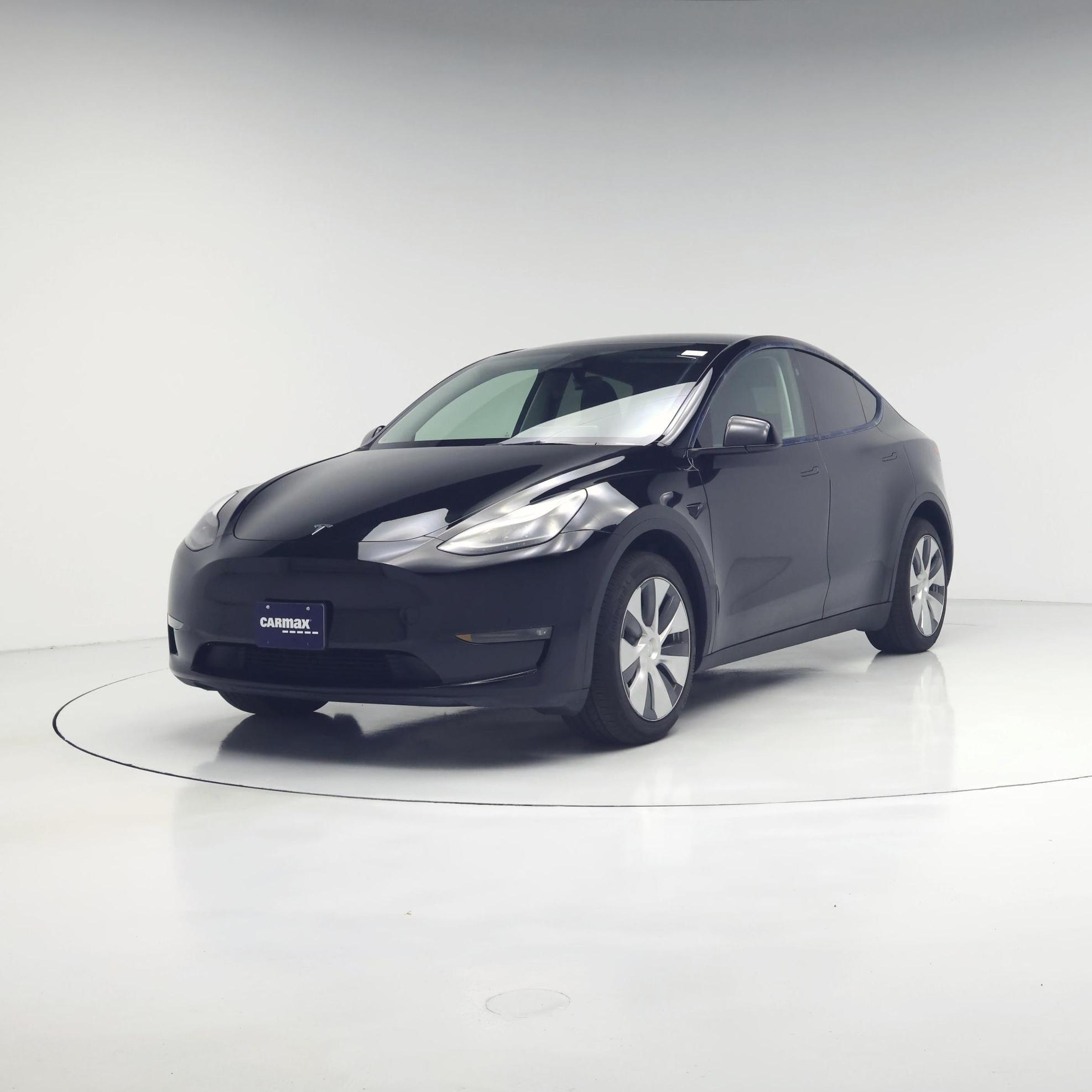 Thumbnail: 2024 Tesla Model Y - 4