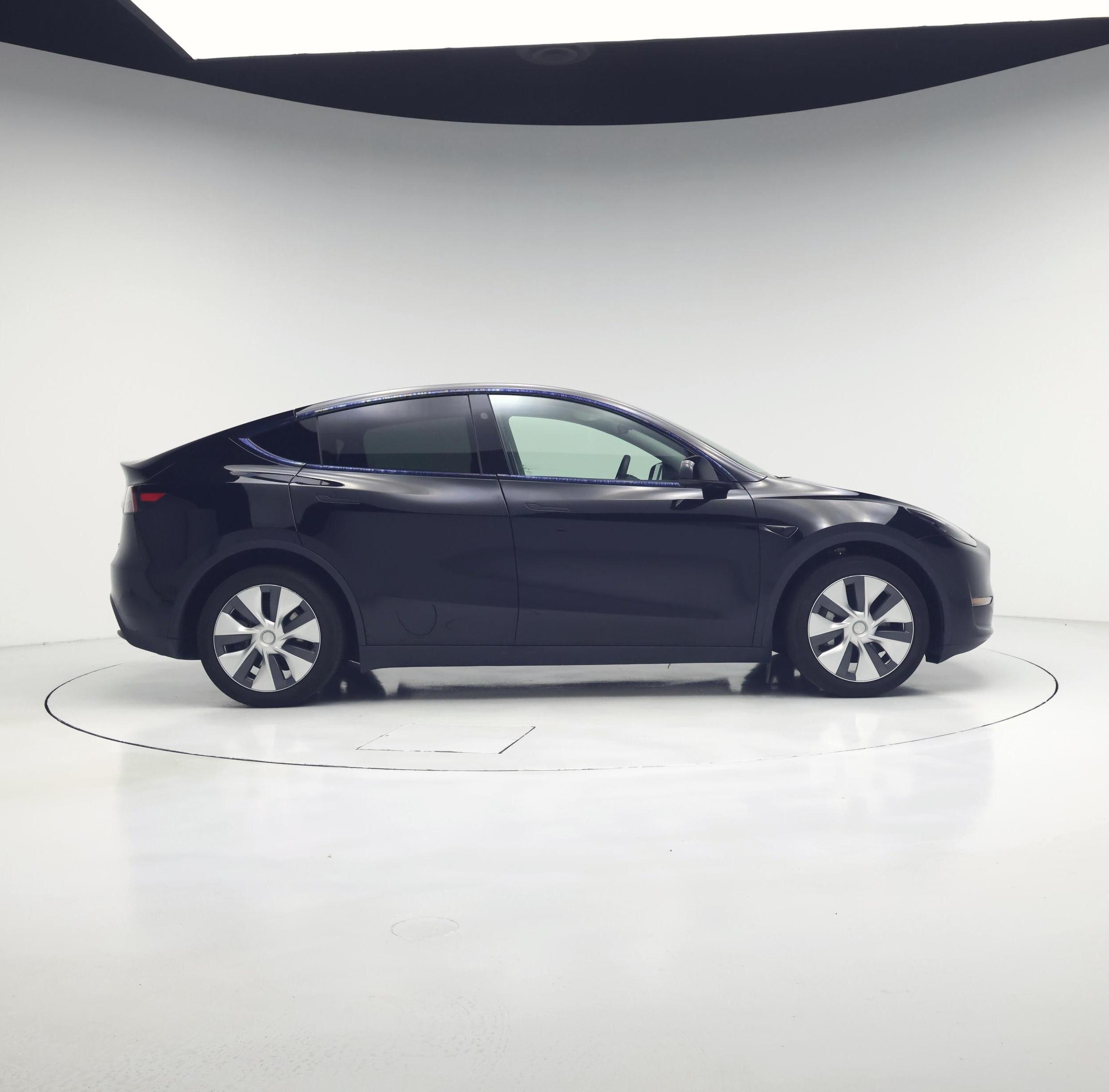 Thumbnail: 2024 Tesla Model Y - 7