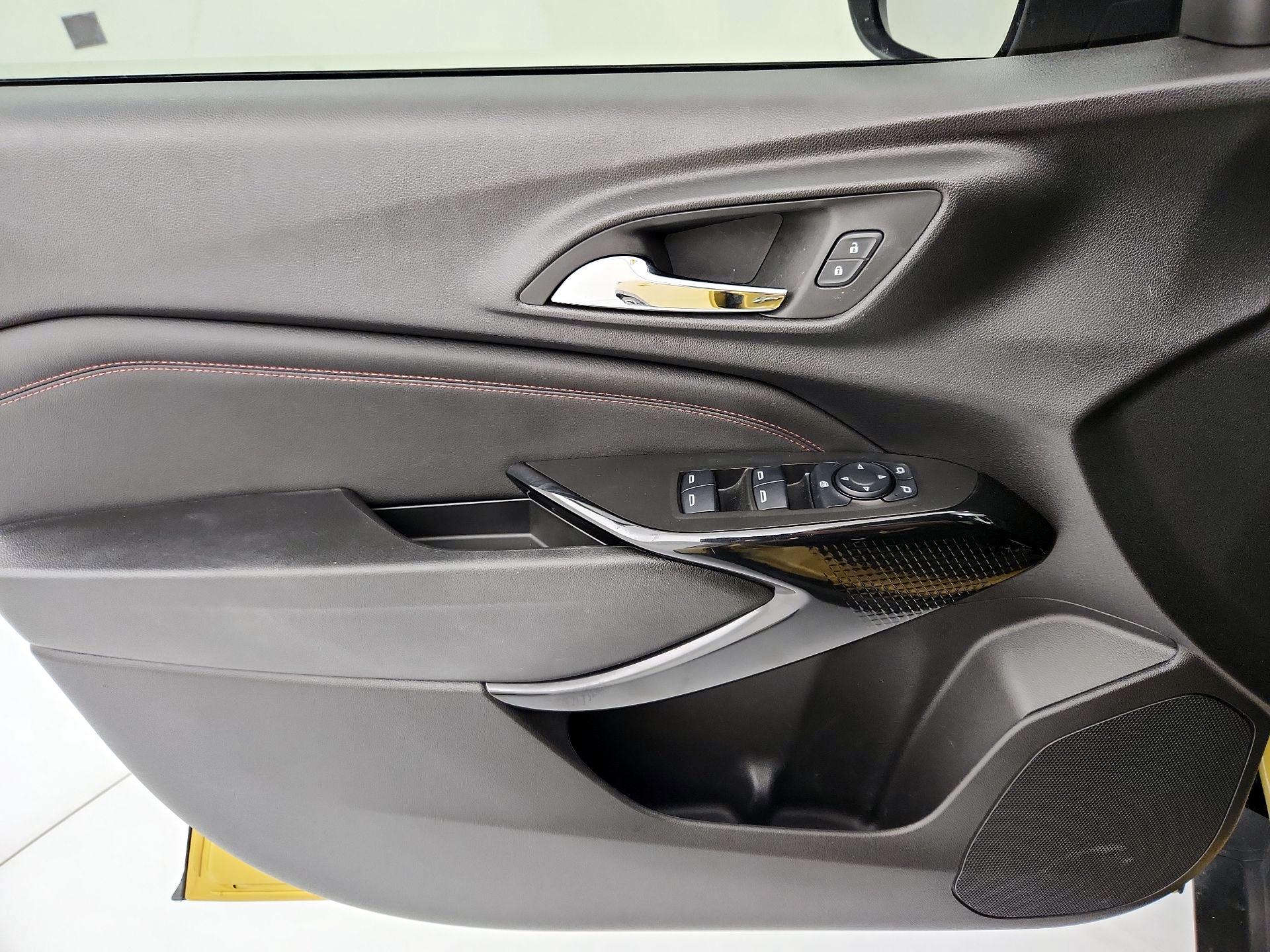 Thumbnail: 2025 Chevrolet Trax - 12