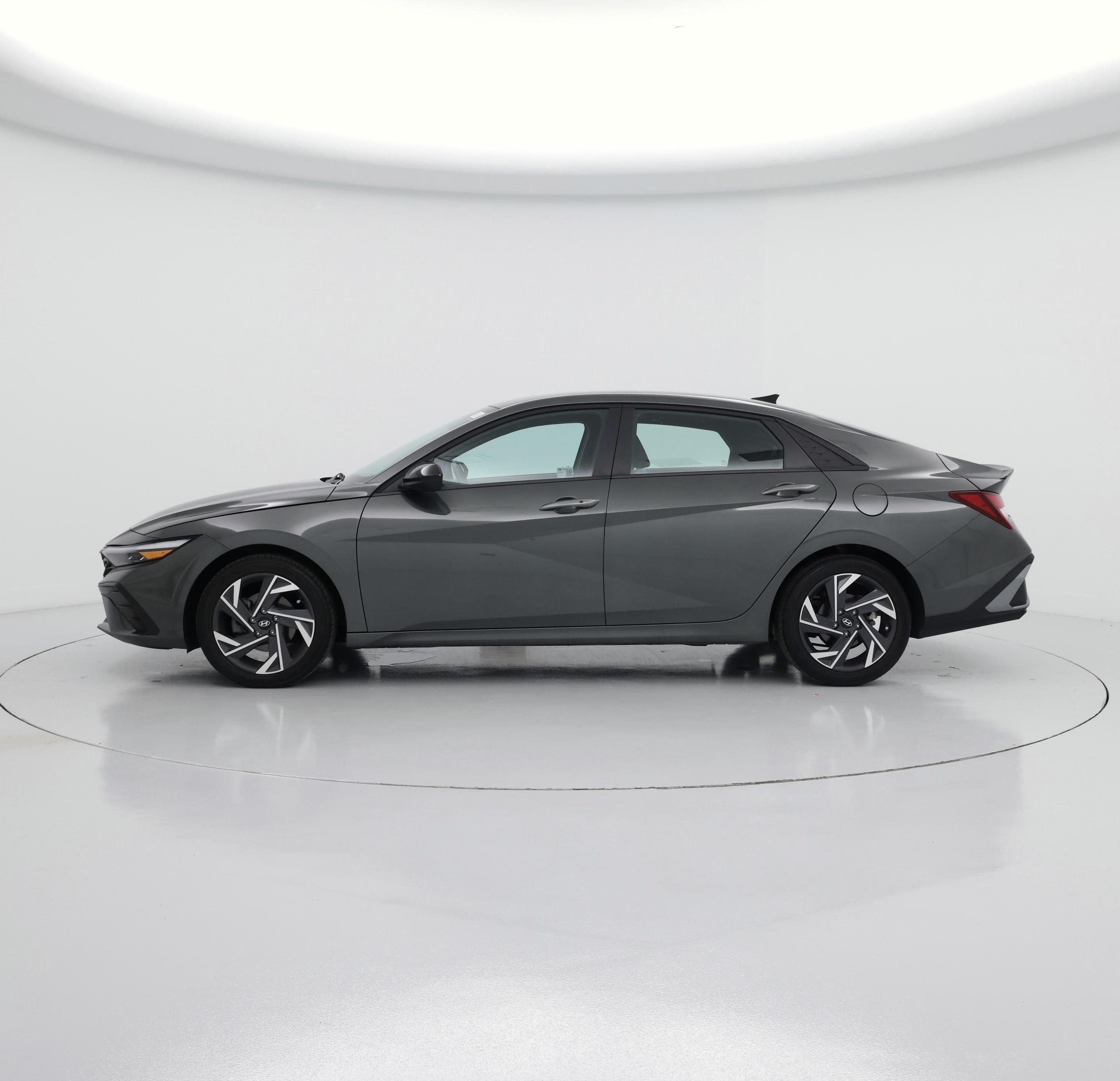 Thumbnail: 2025 Hyundai Elantra - 3