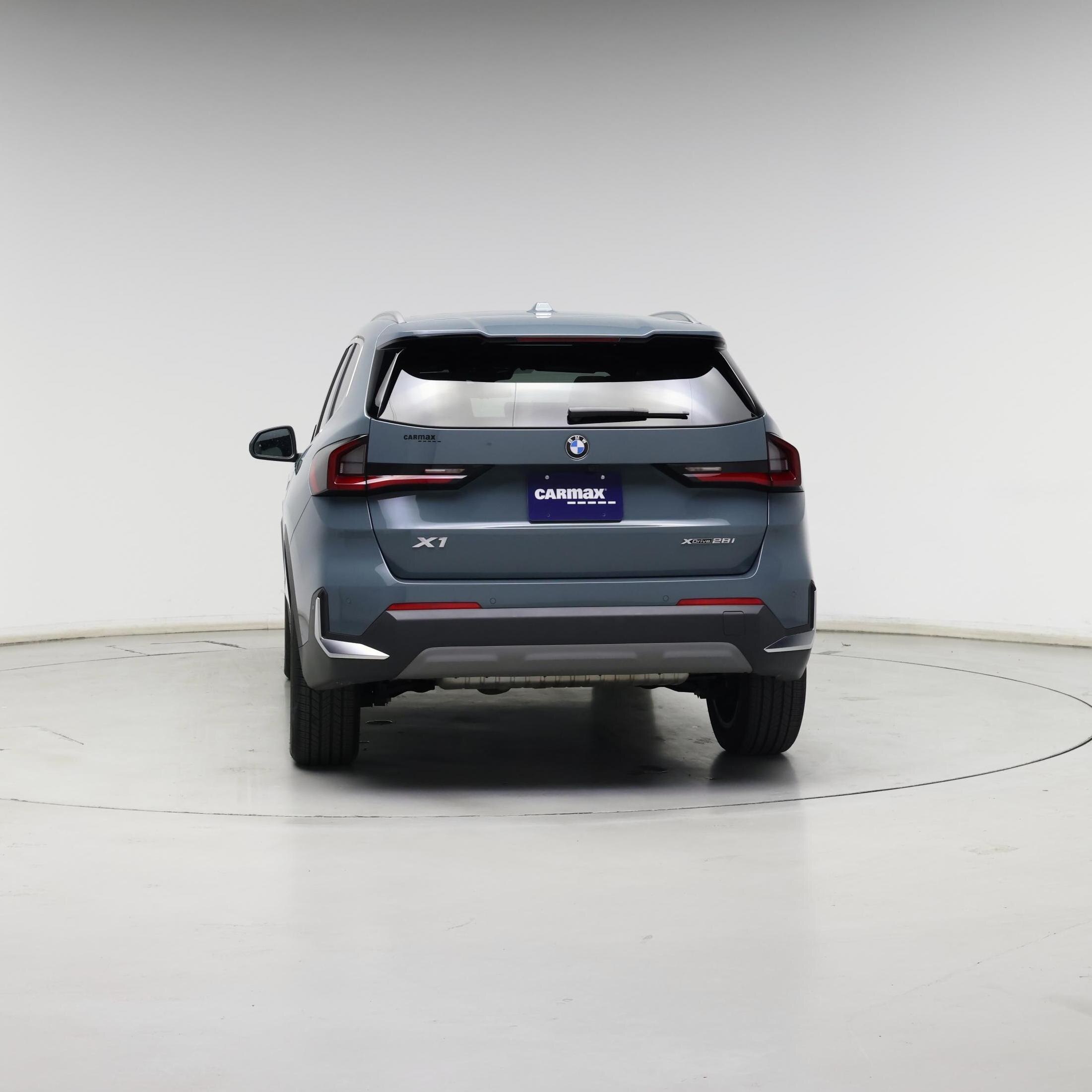 Thumbnail: 2023 BMW X1 - 6