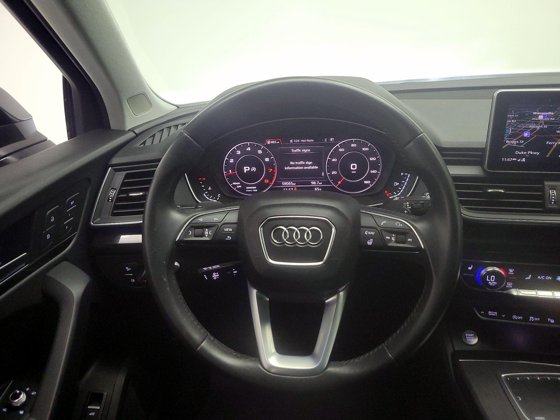 Thumbnail: 2020 Audi Q5 - 10