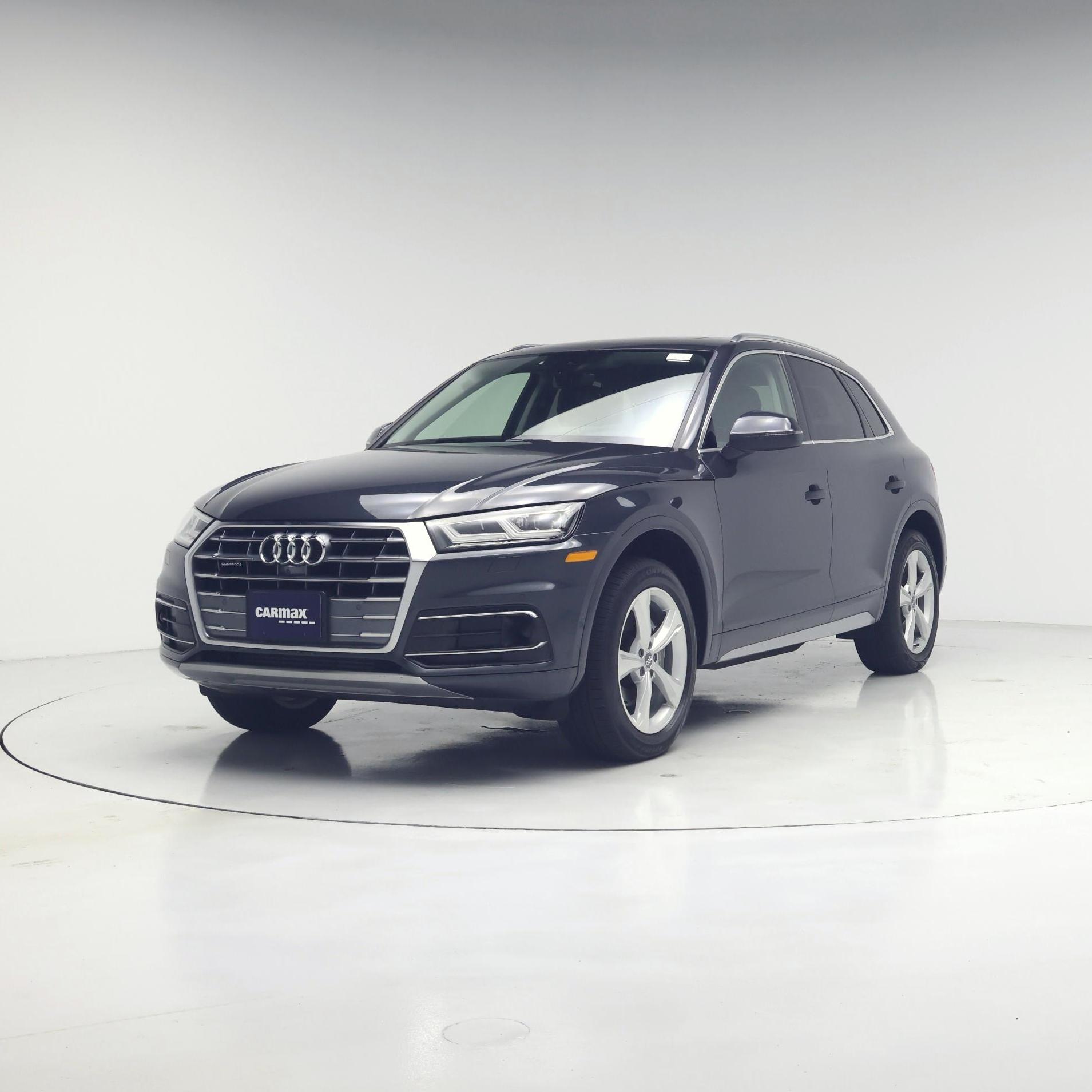 Thumbnail: 2020 Audi Q5 - 4