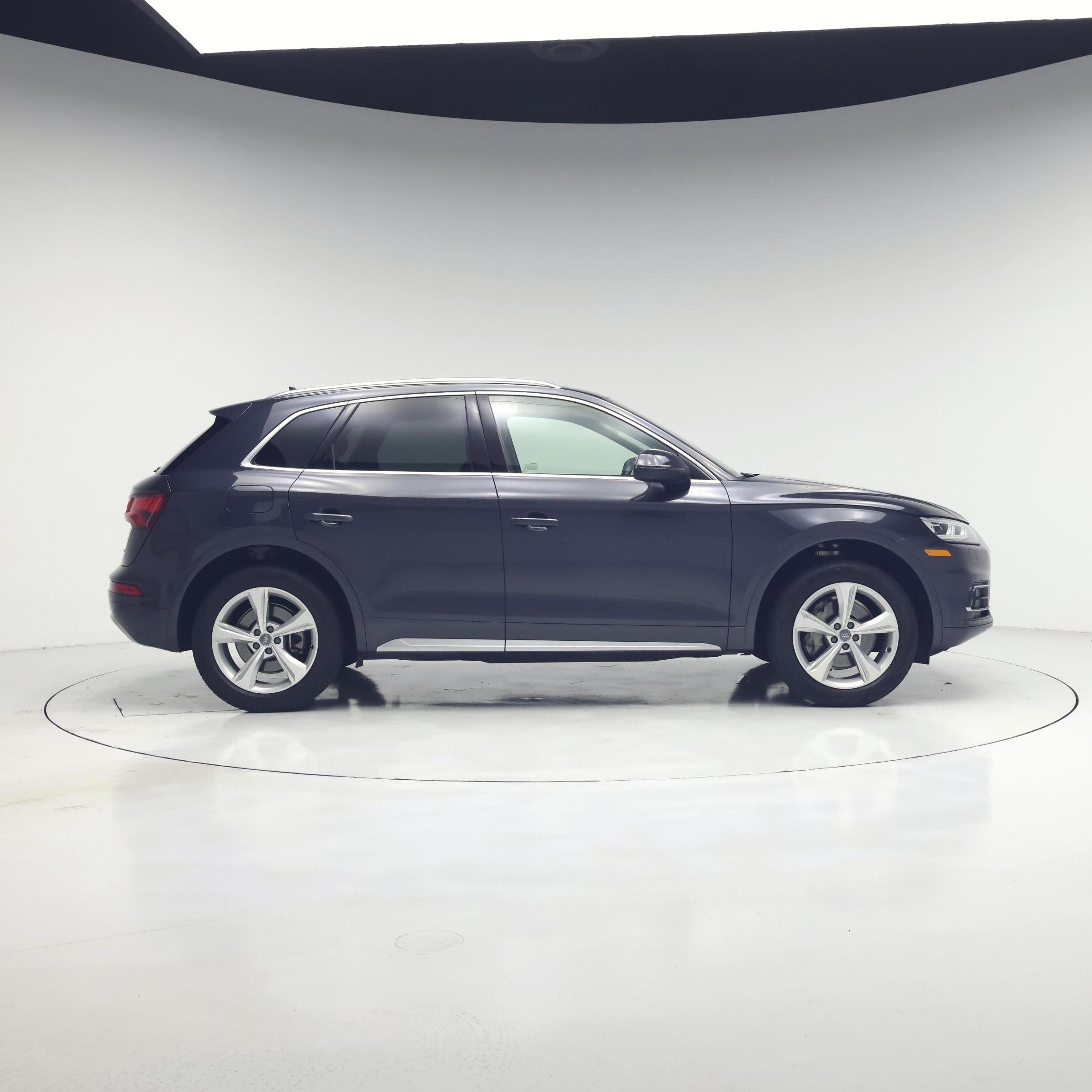 Thumbnail: 2020 Audi Q5 - 7