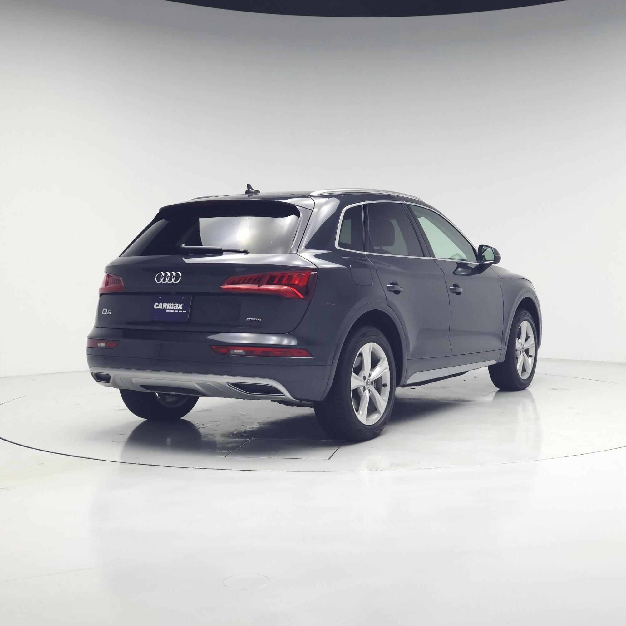Thumbnail: 2020 Audi Q5 - 8