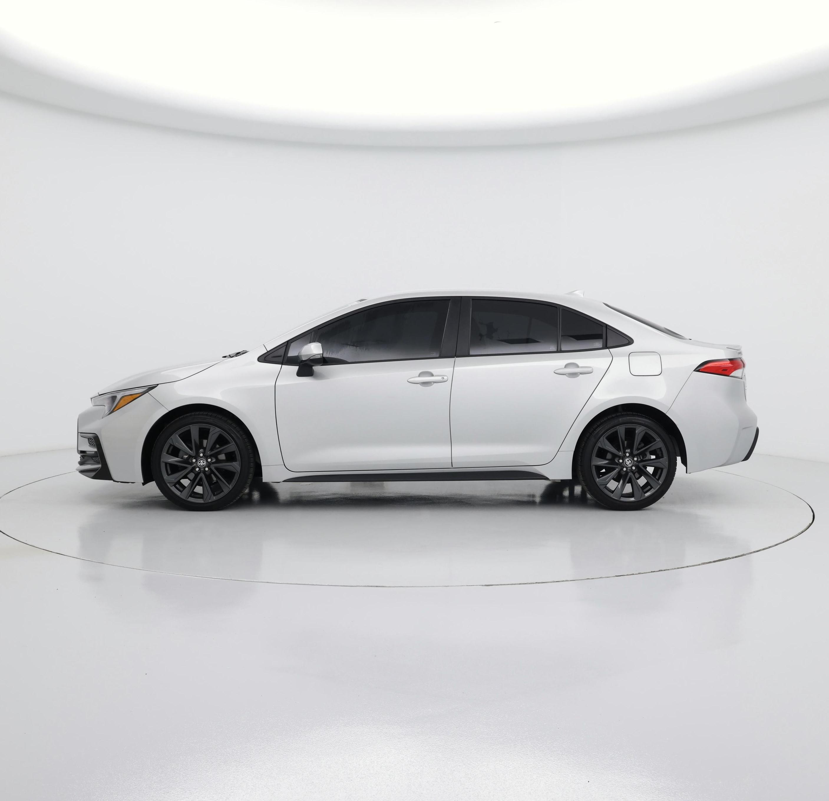 Thumbnail: 2024 Toyota Corolla - 3
