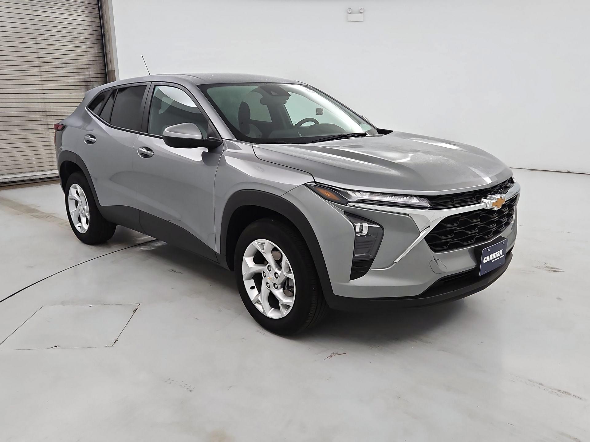 Thumbnail: 2025 Chevrolet Trax - 1