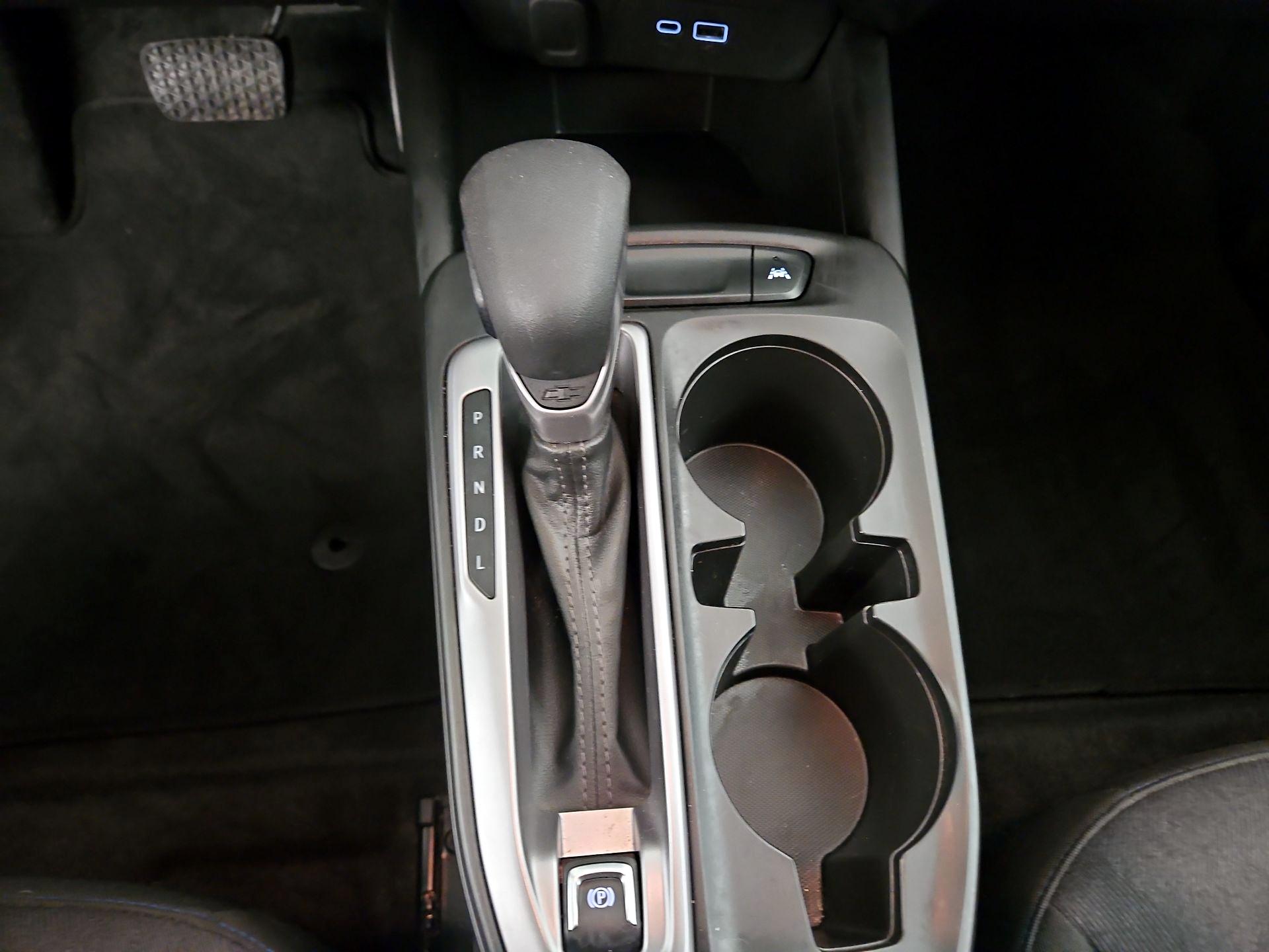 Thumbnail: 2025 Chevrolet Trax - 15