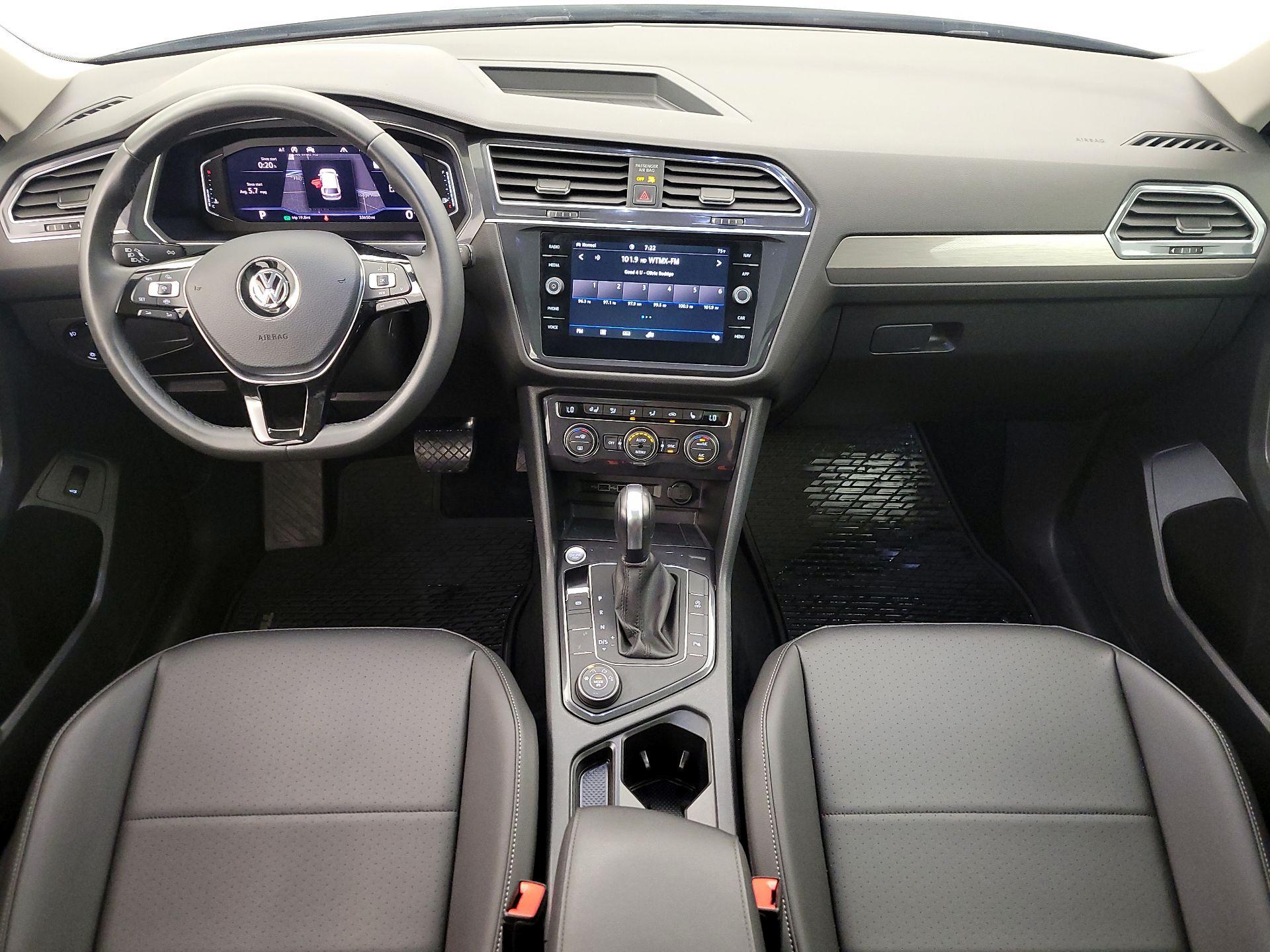 Thumbnail: 2020 Volkswagen Tiguan - 9