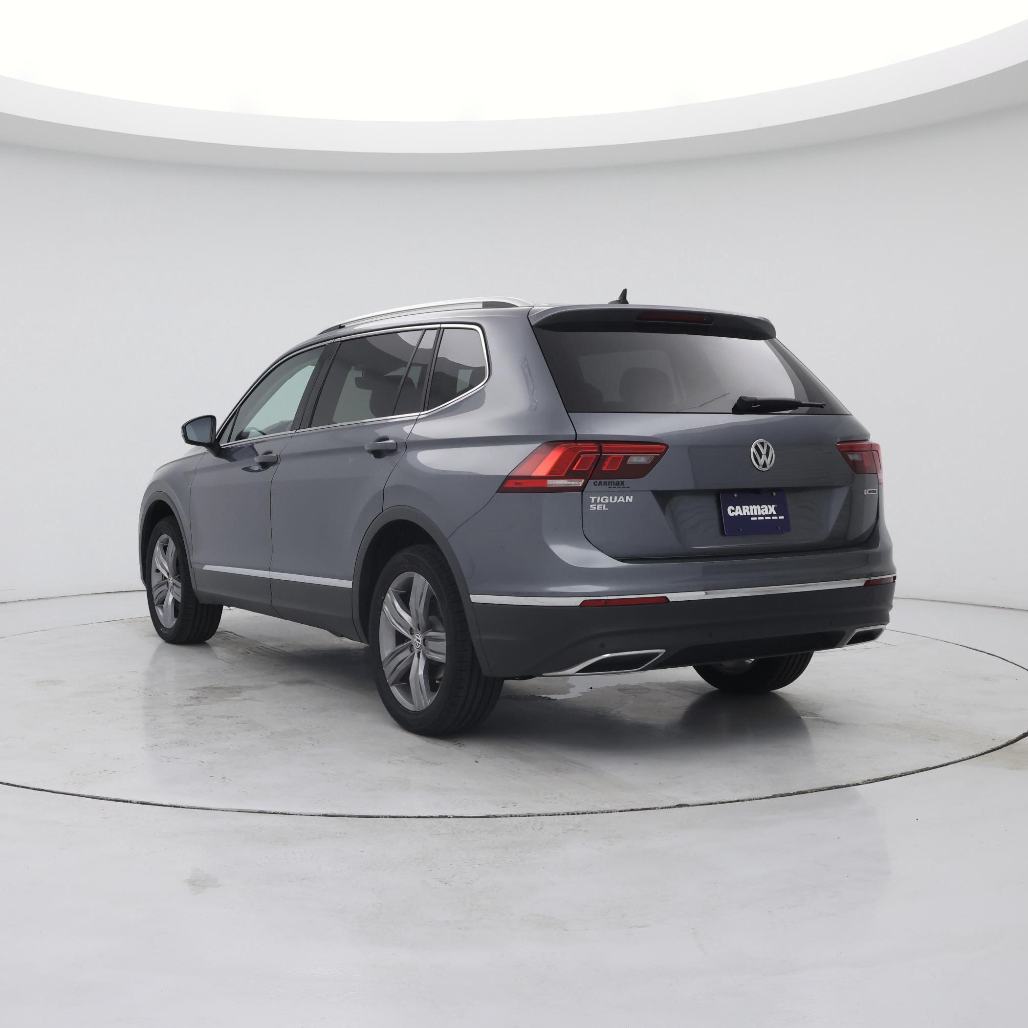 Thumbnail: 2020 Volkswagen Tiguan - 2