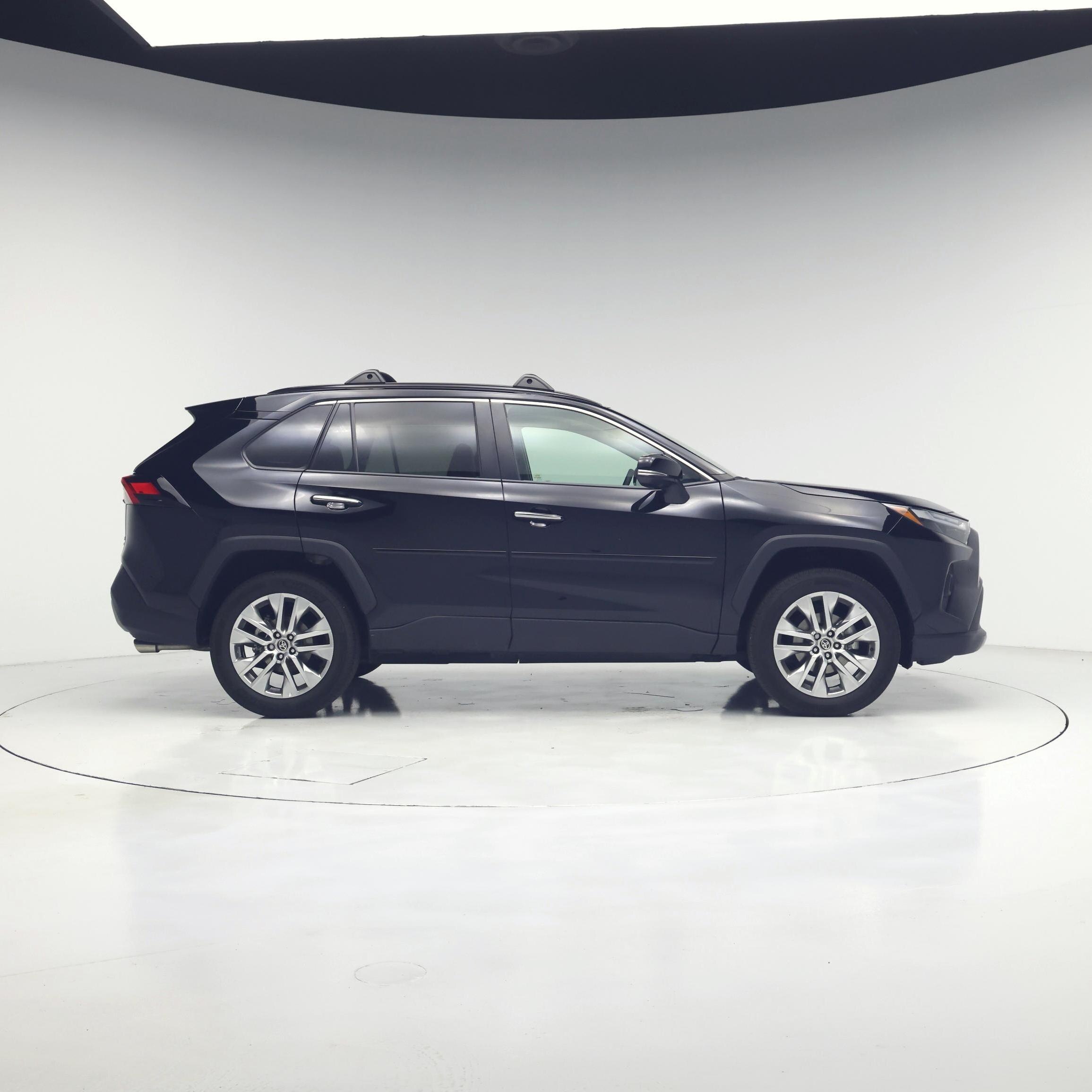 Thumbnail: 2024 Toyota RAV4 - 7