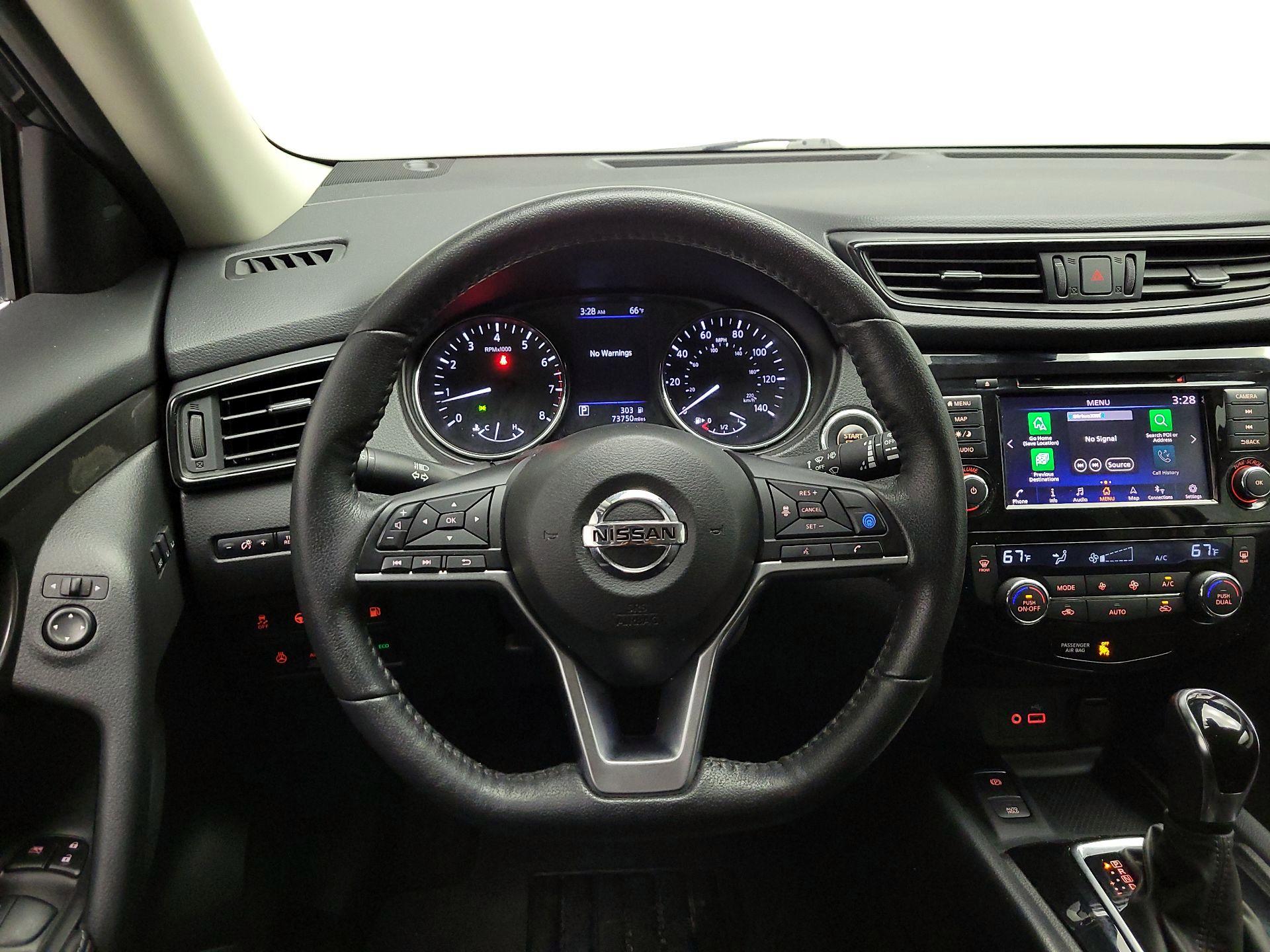 Thumbnail: 2019 Nissan Rogue - 10