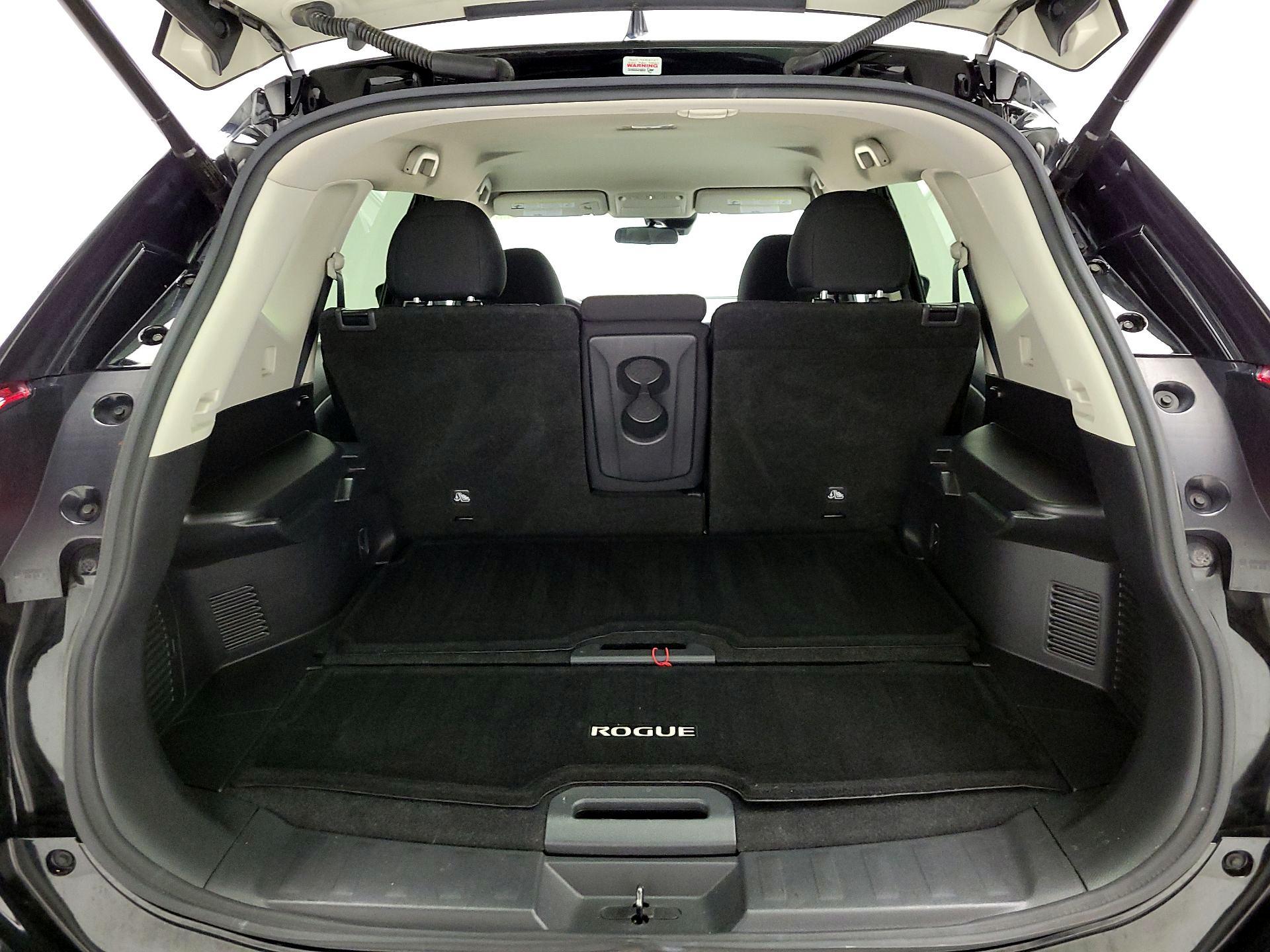 Thumbnail: 2019 Nissan Rogue - 20