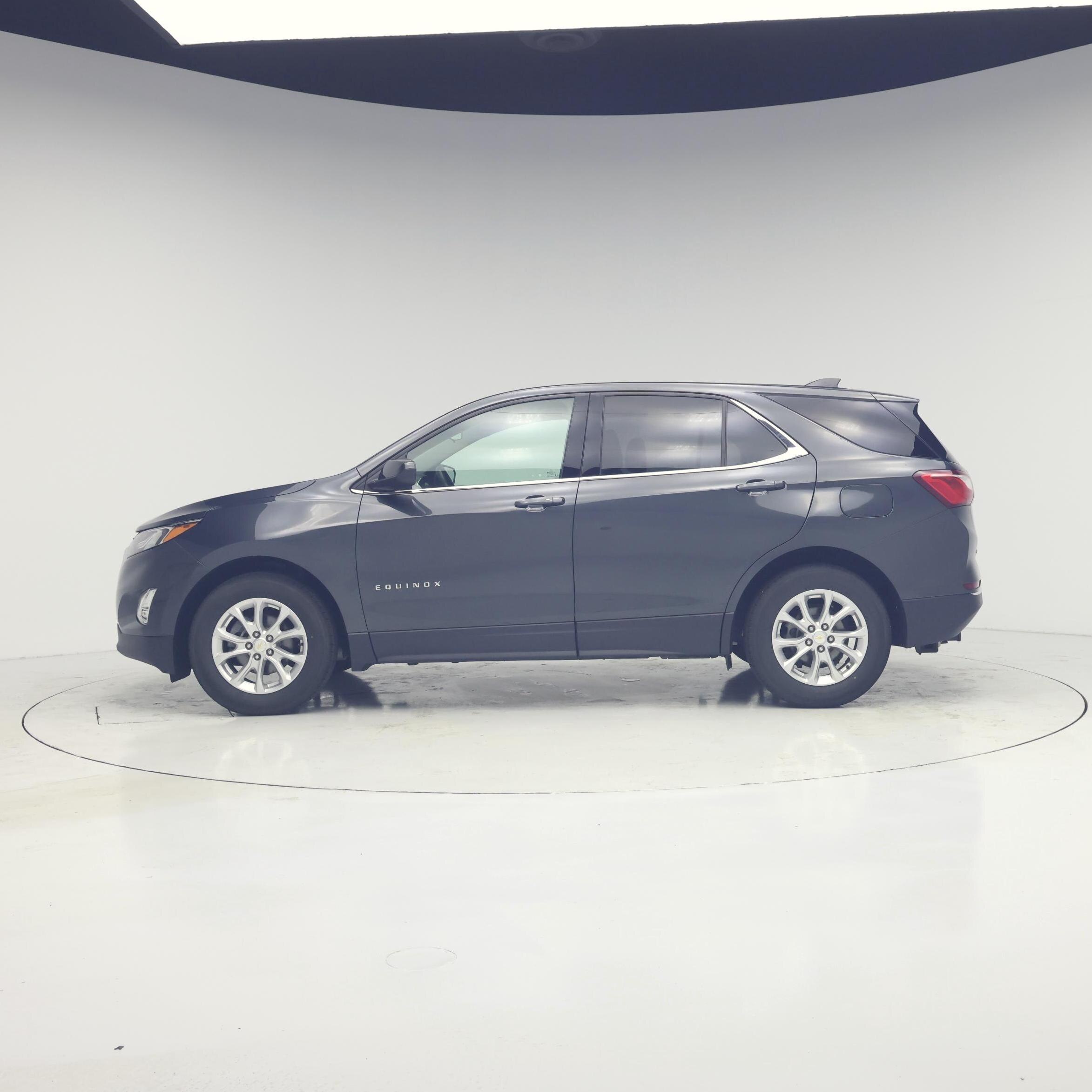 Thumbnail: 2020 Chevrolet Equinox - 3