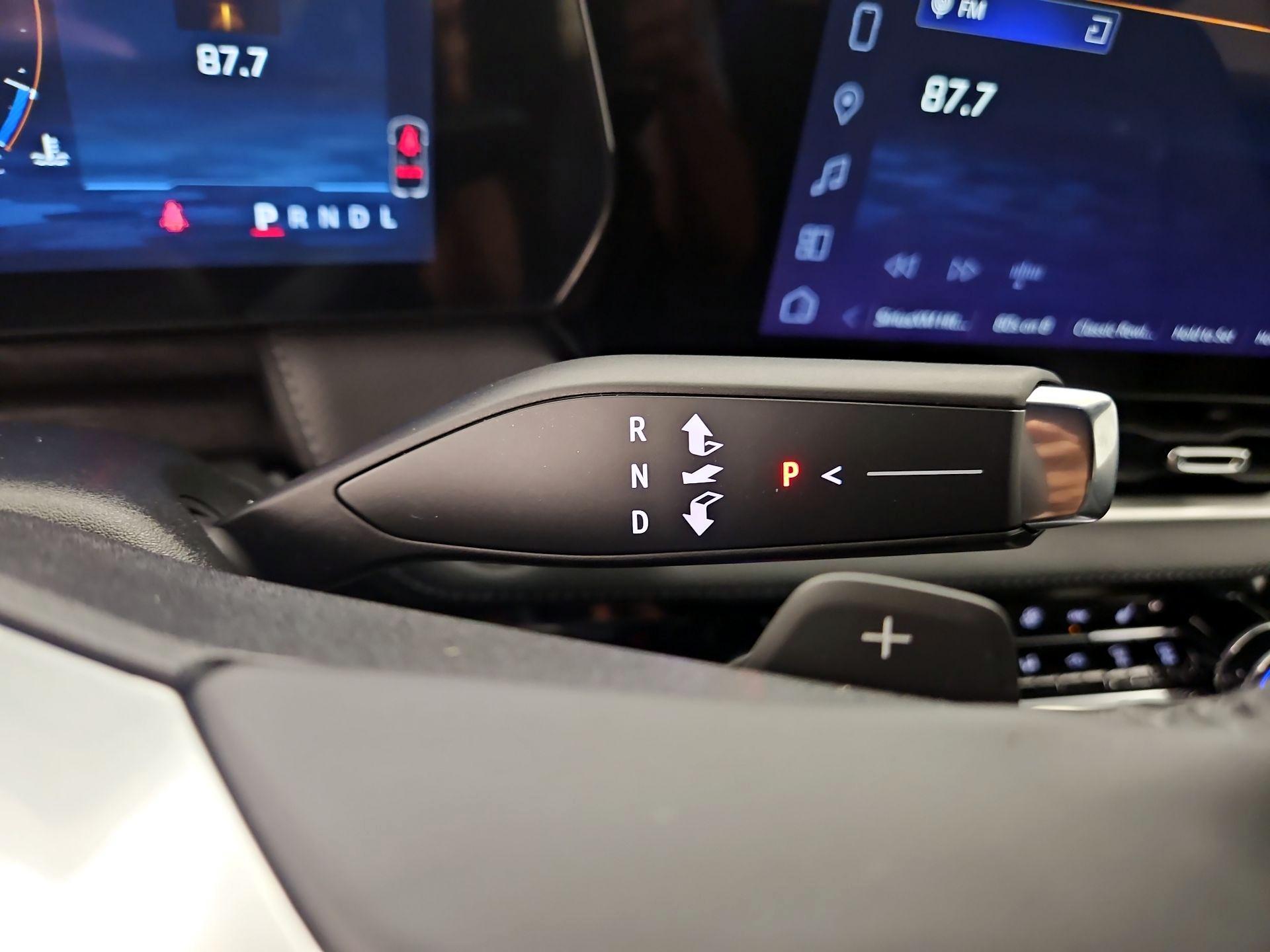 Thumbnail: 2025 Chevrolet Equinox - 15