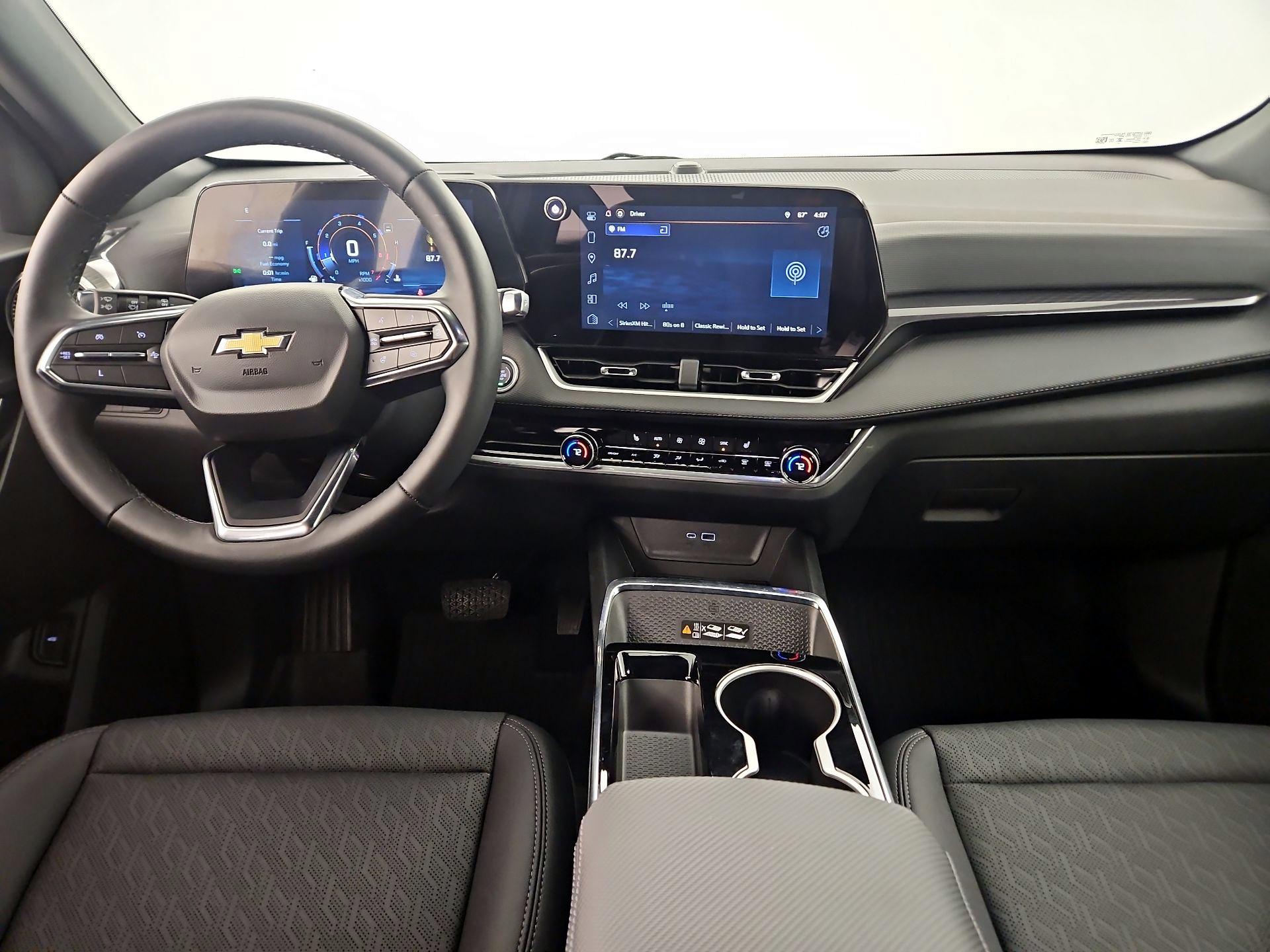 Thumbnail: 2025 Chevrolet Equinox - 8