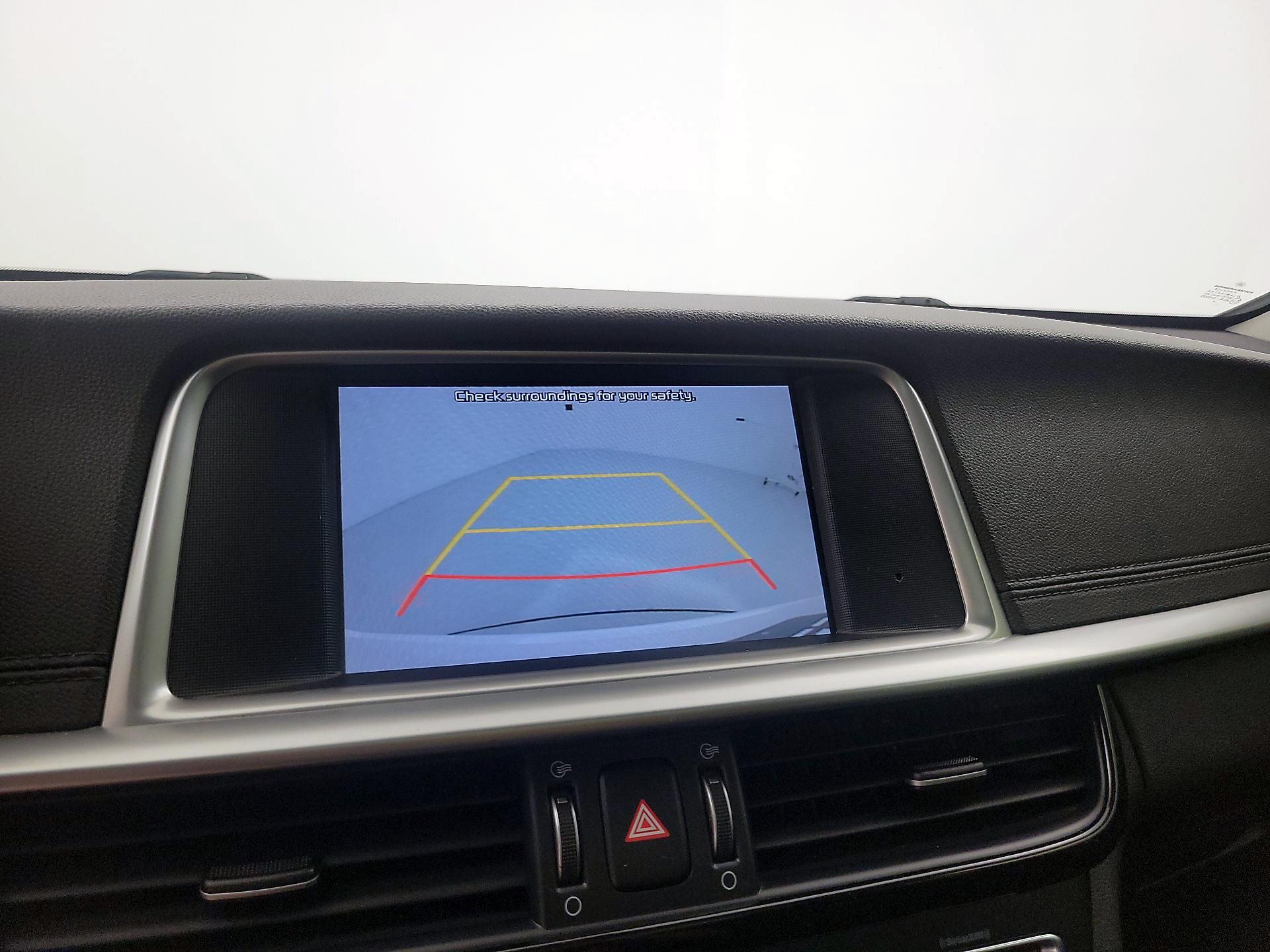 Thumbnail: 2019 Kia Optima - 14